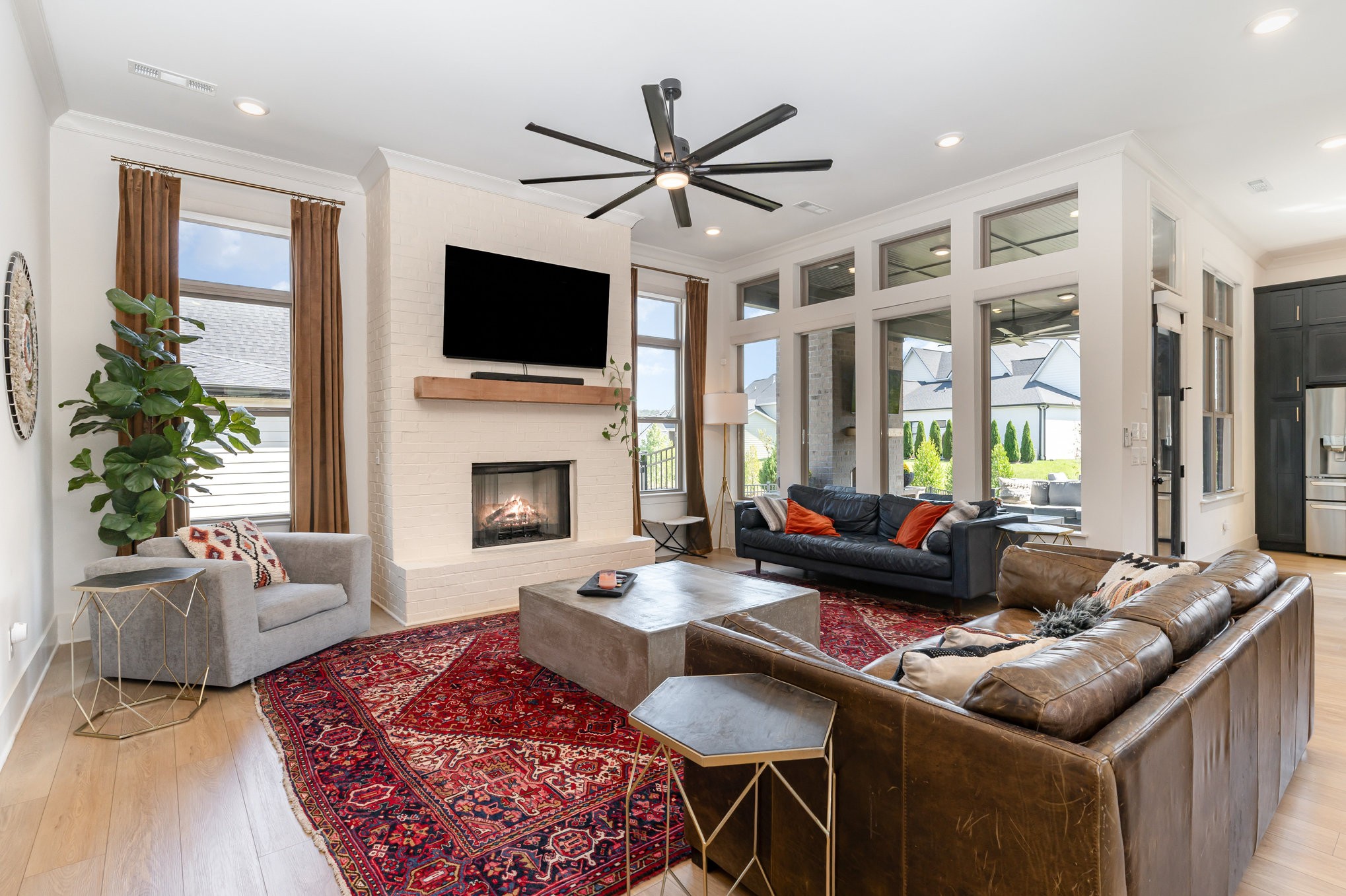 6009 Emma Victoria Dr