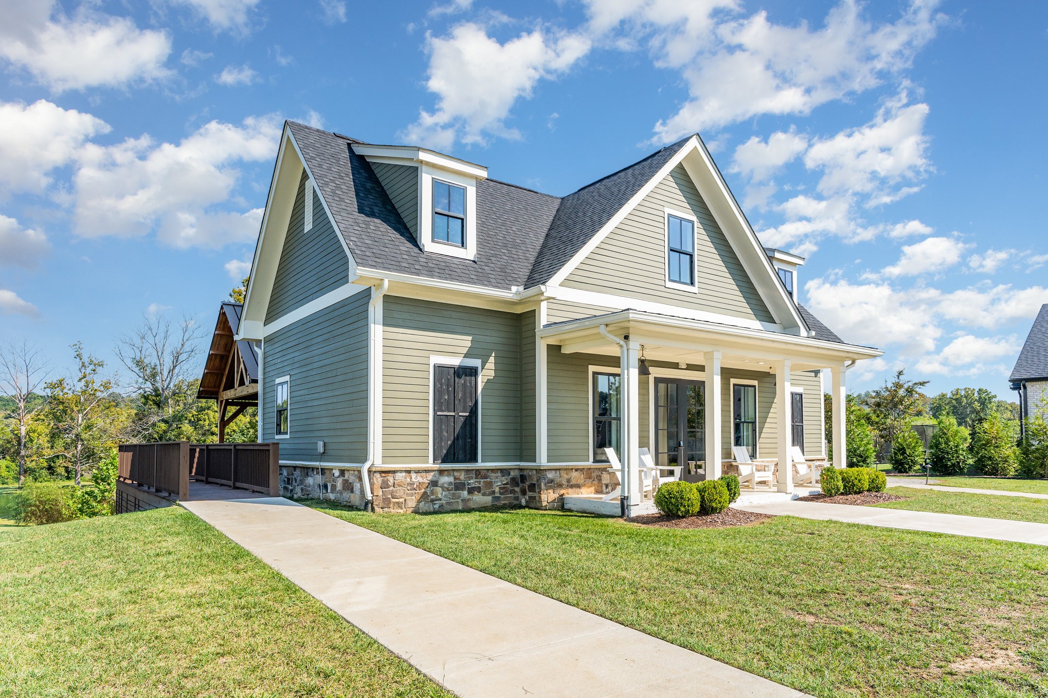 6009 Emma Victoria Dr