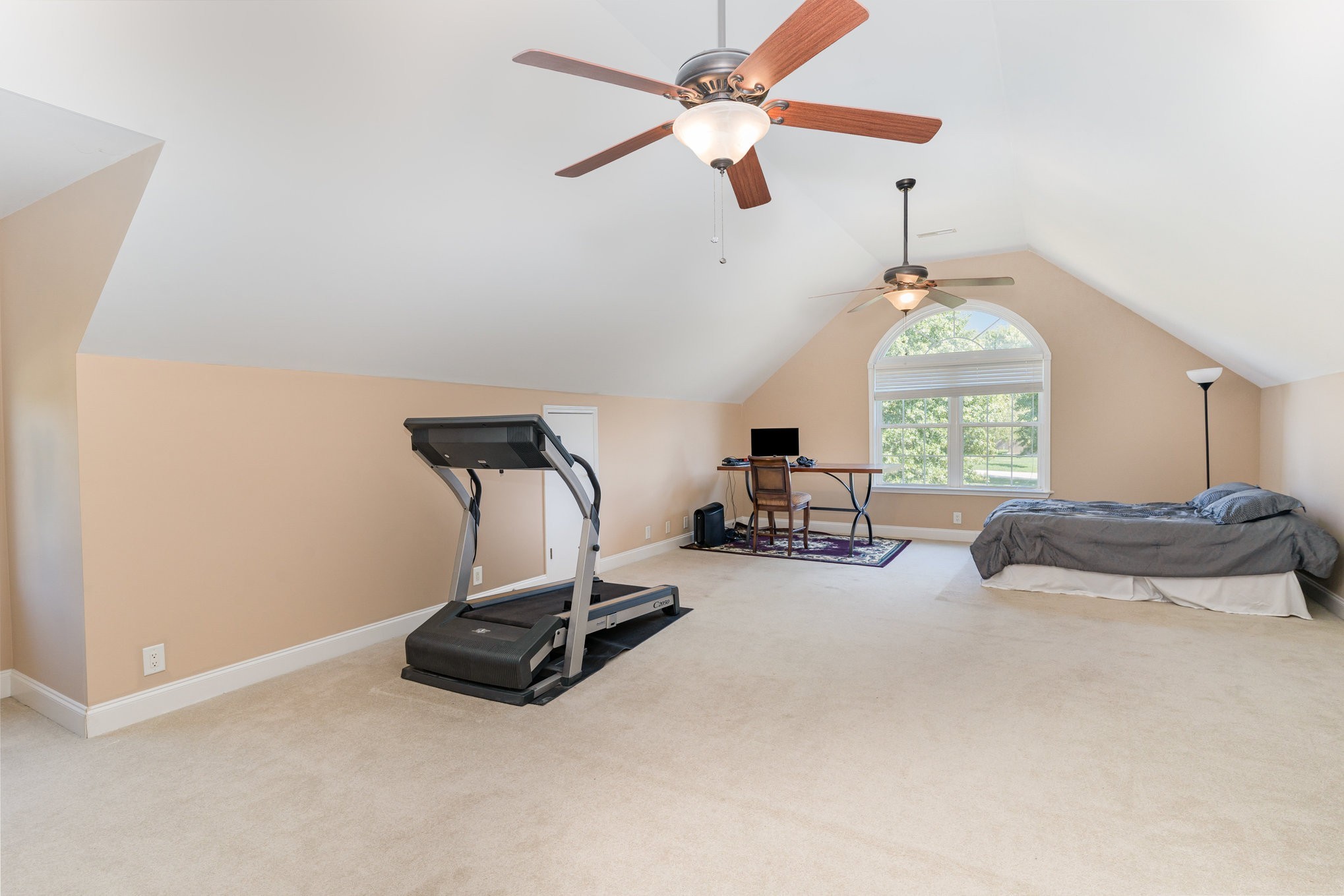 2803 Cale Ct