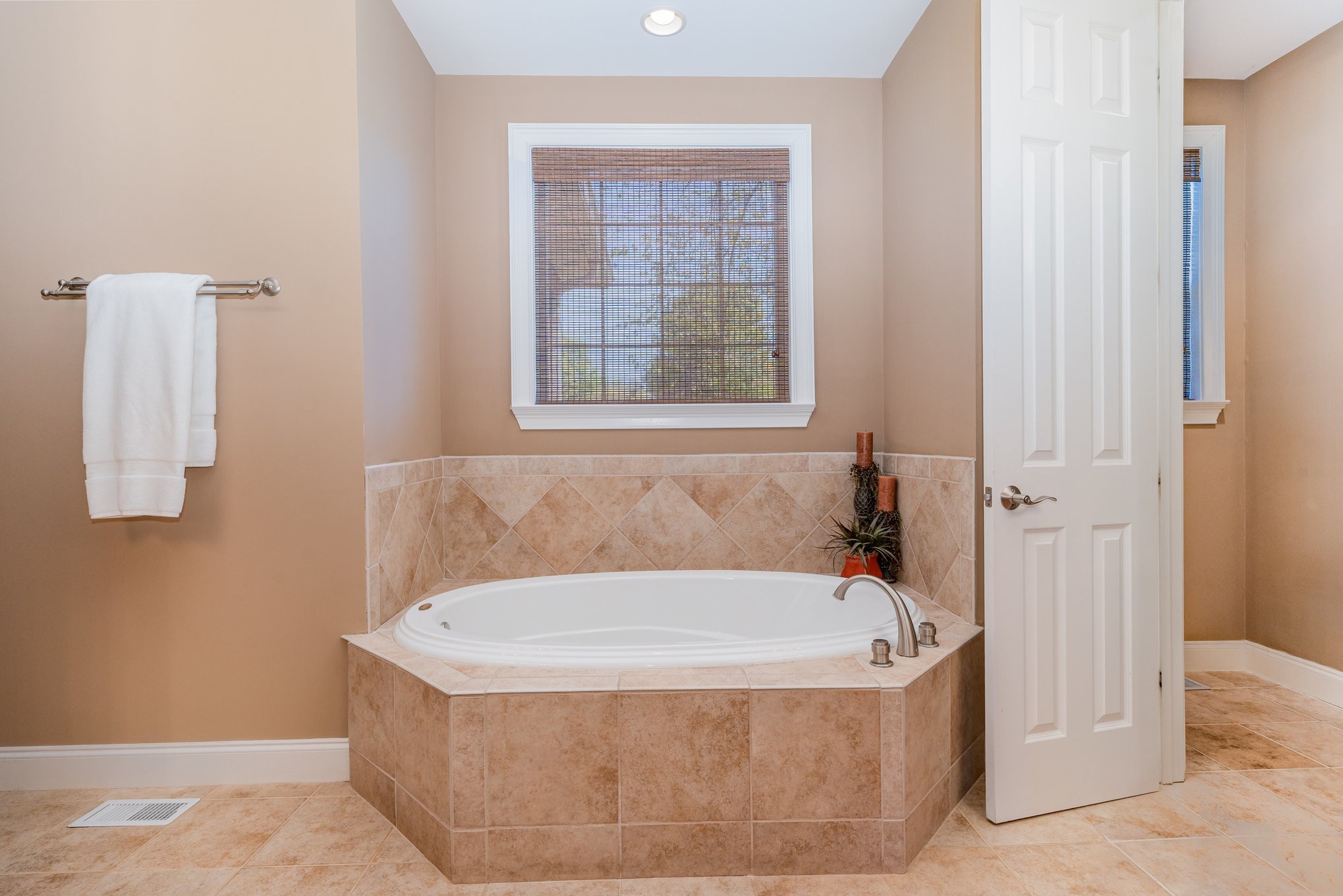 2803 Cale Ct