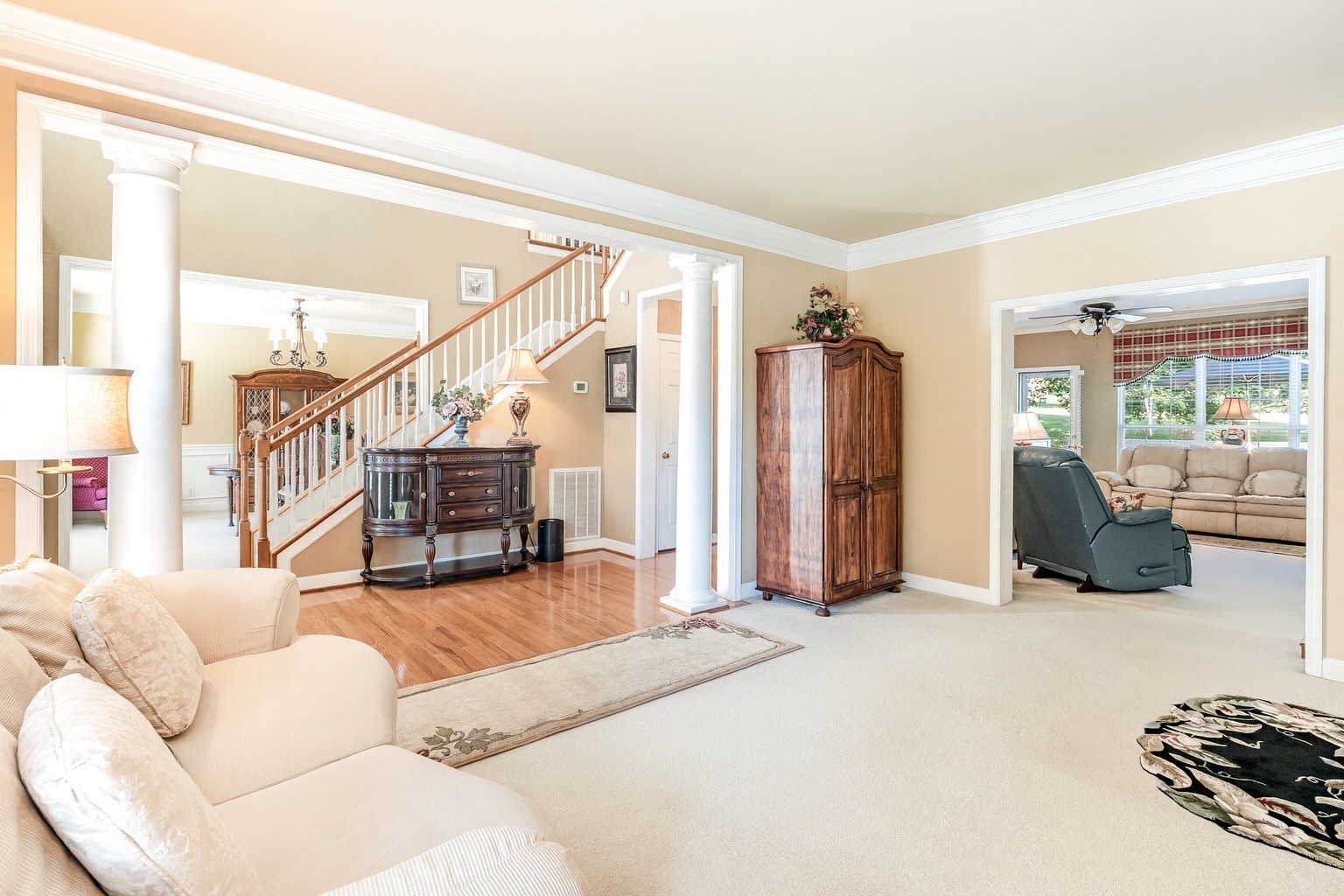 224 Logans Cir