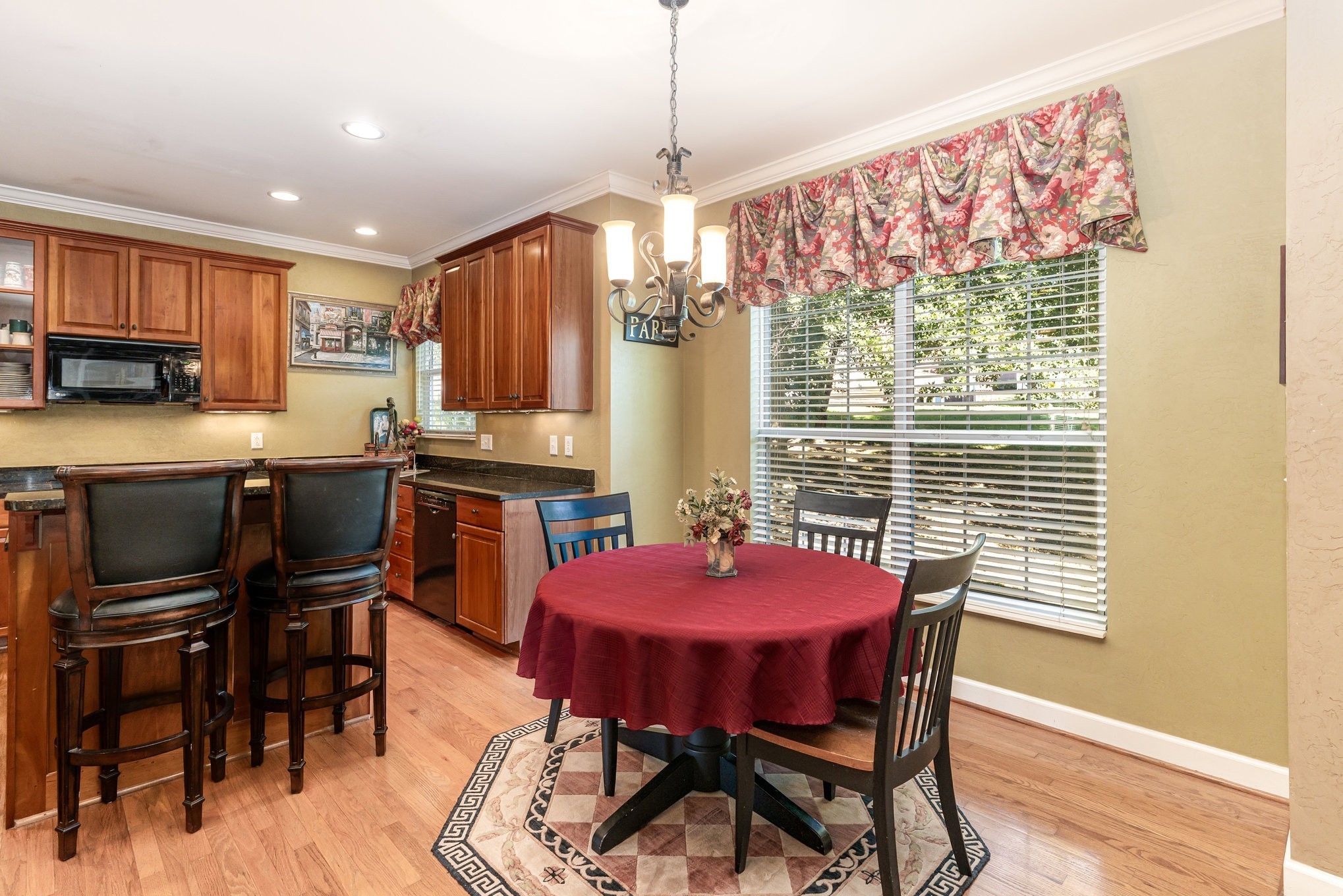224 Logans Cir