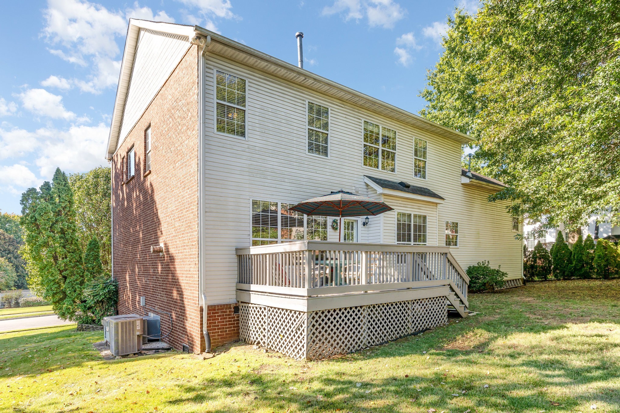 224 Logans Cir