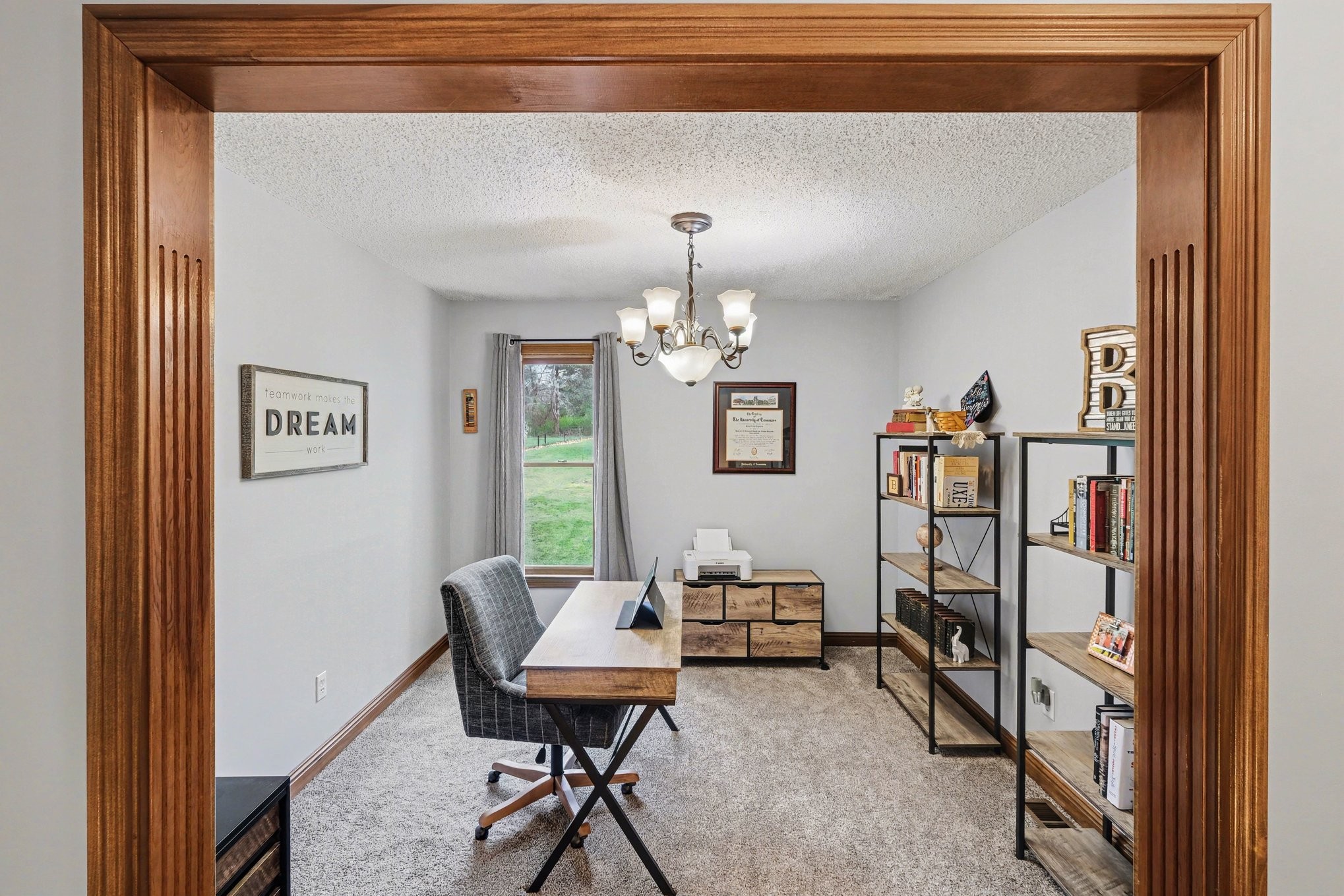 202 Applevalley Rd