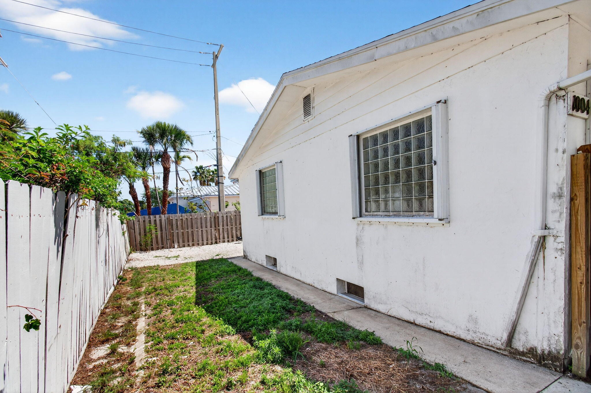 1004 N A Street