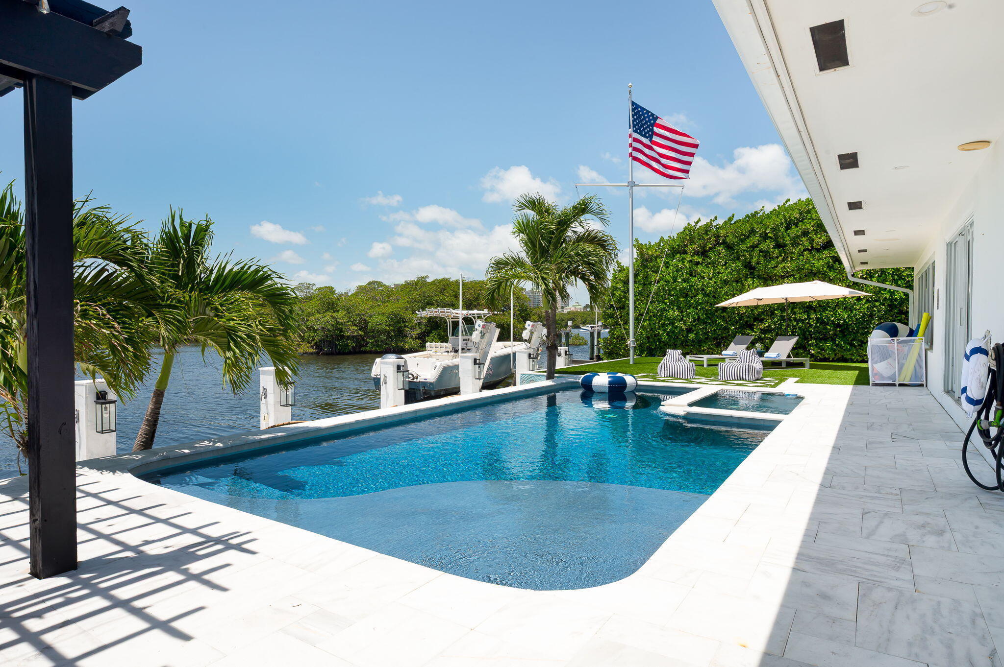 5 Inlet Cay Drive
