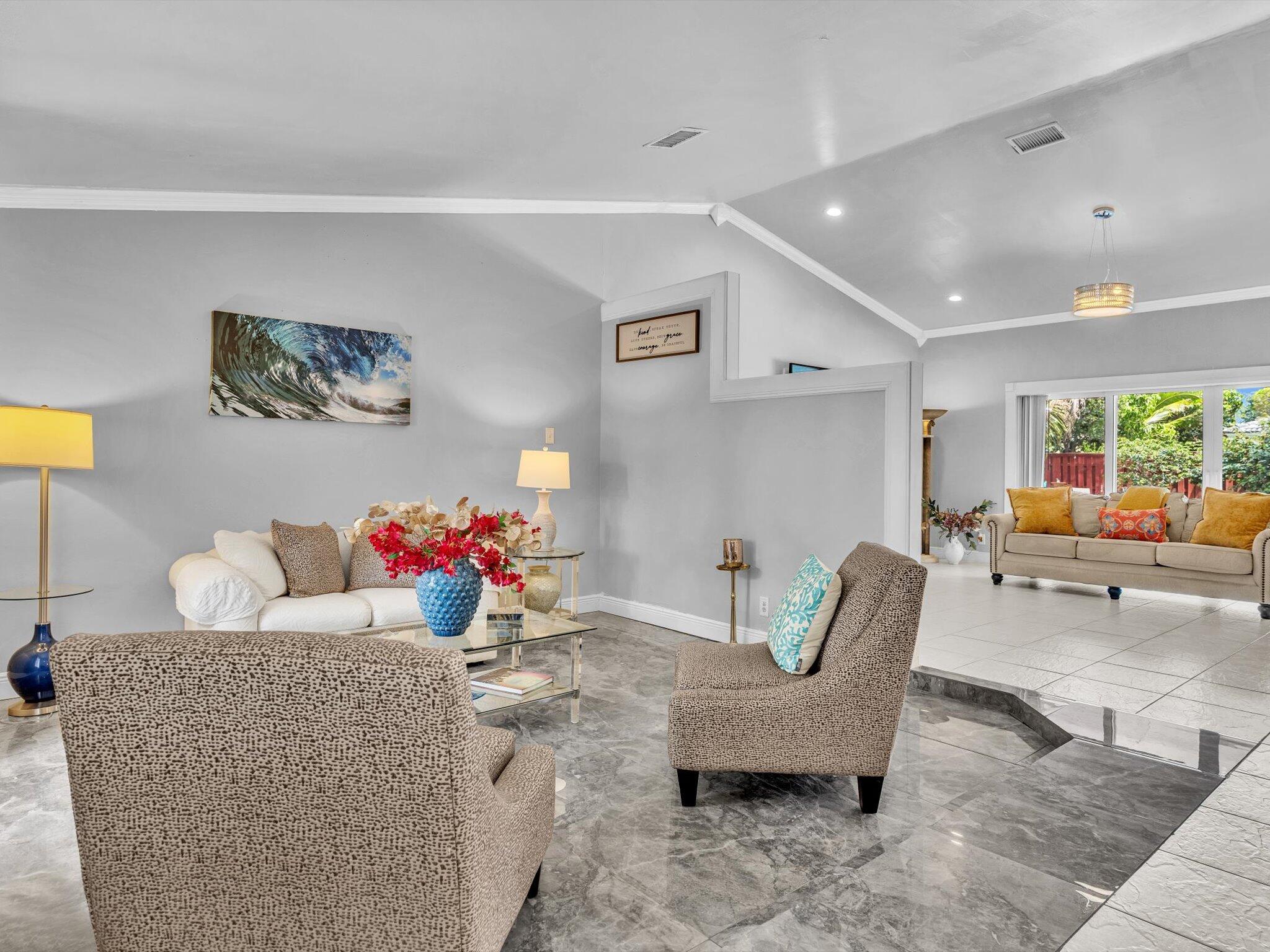 5165 NW 99th Way
