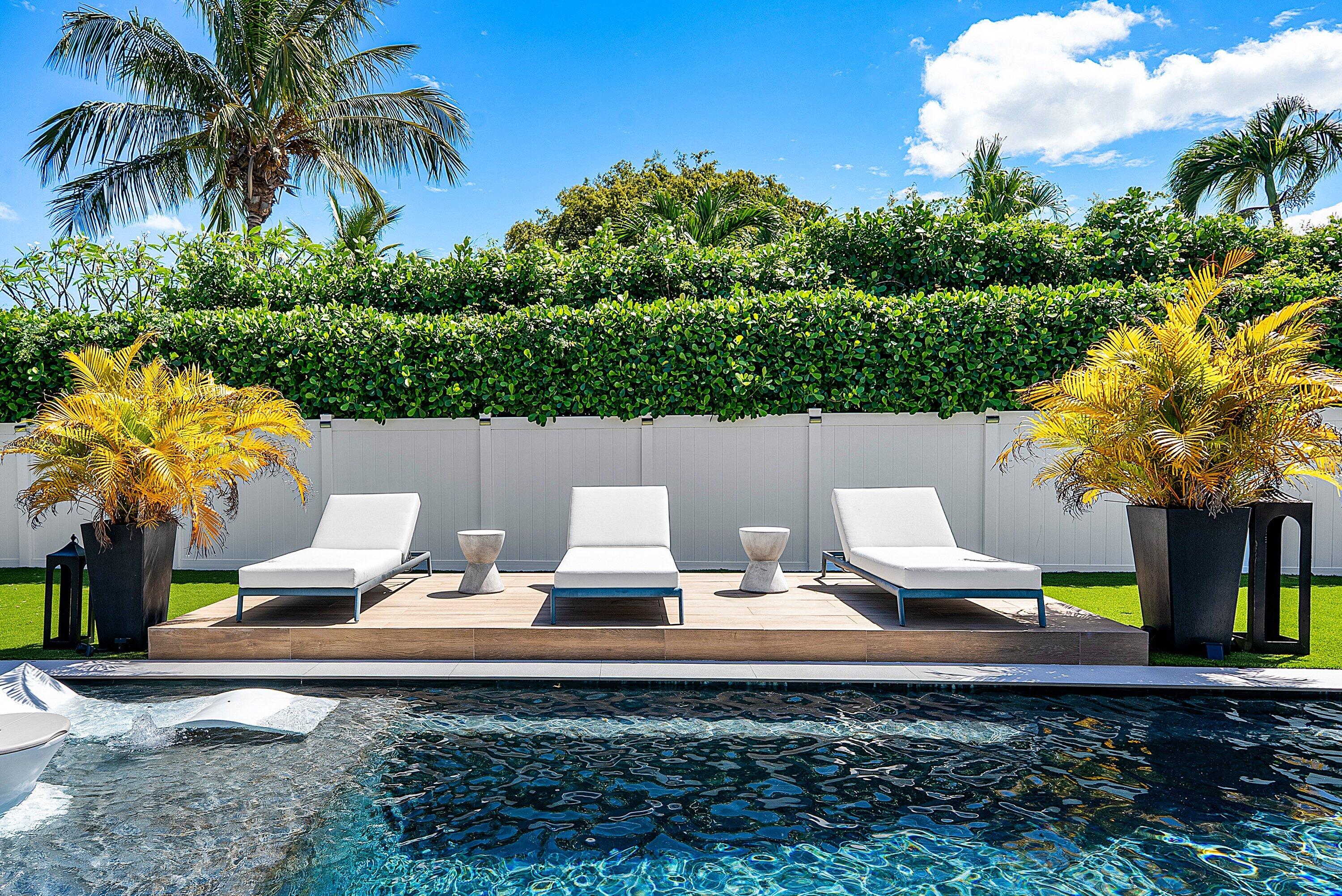 926 SW 35th Court