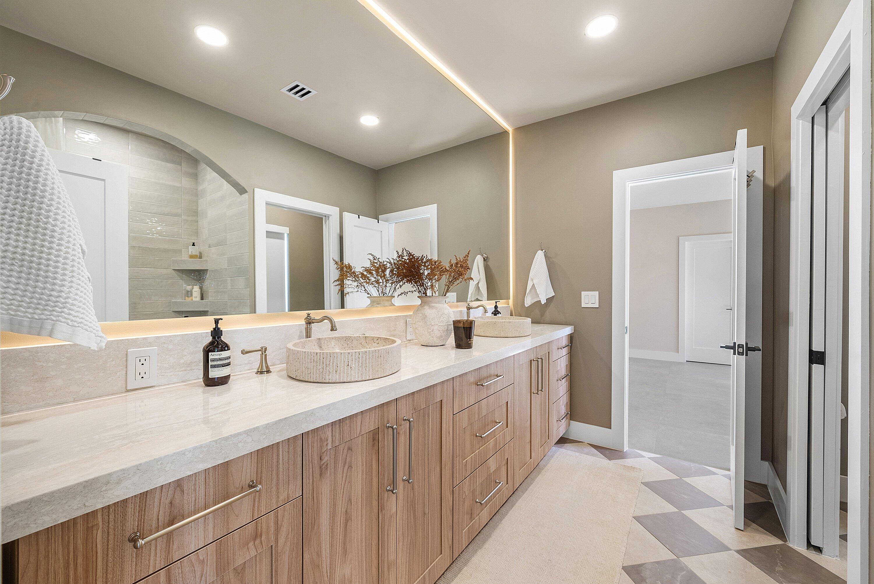 926 SW 35th Court