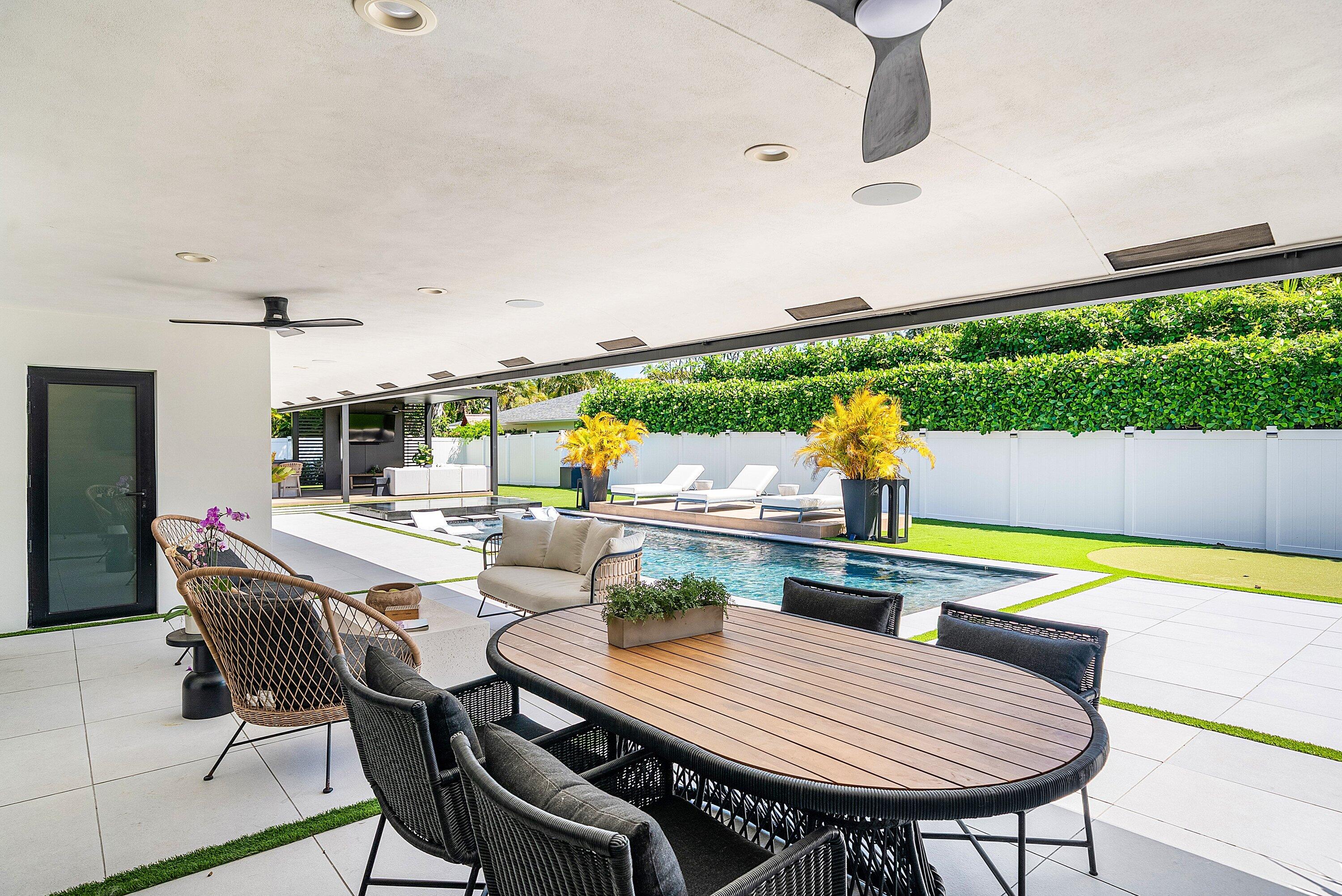 926 SW 35th Court