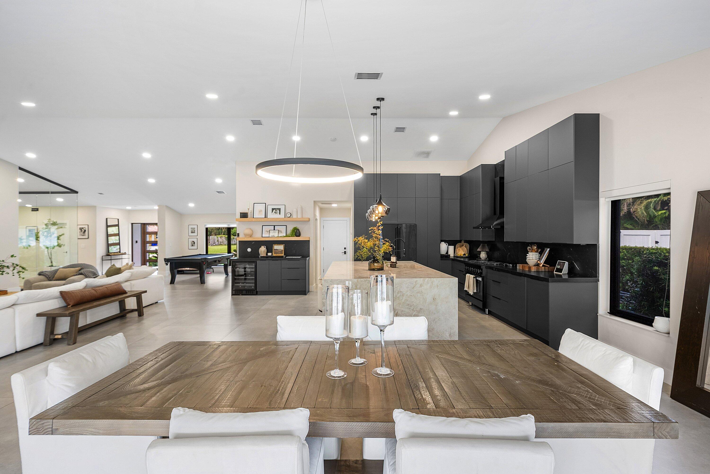926 SW 35th Court