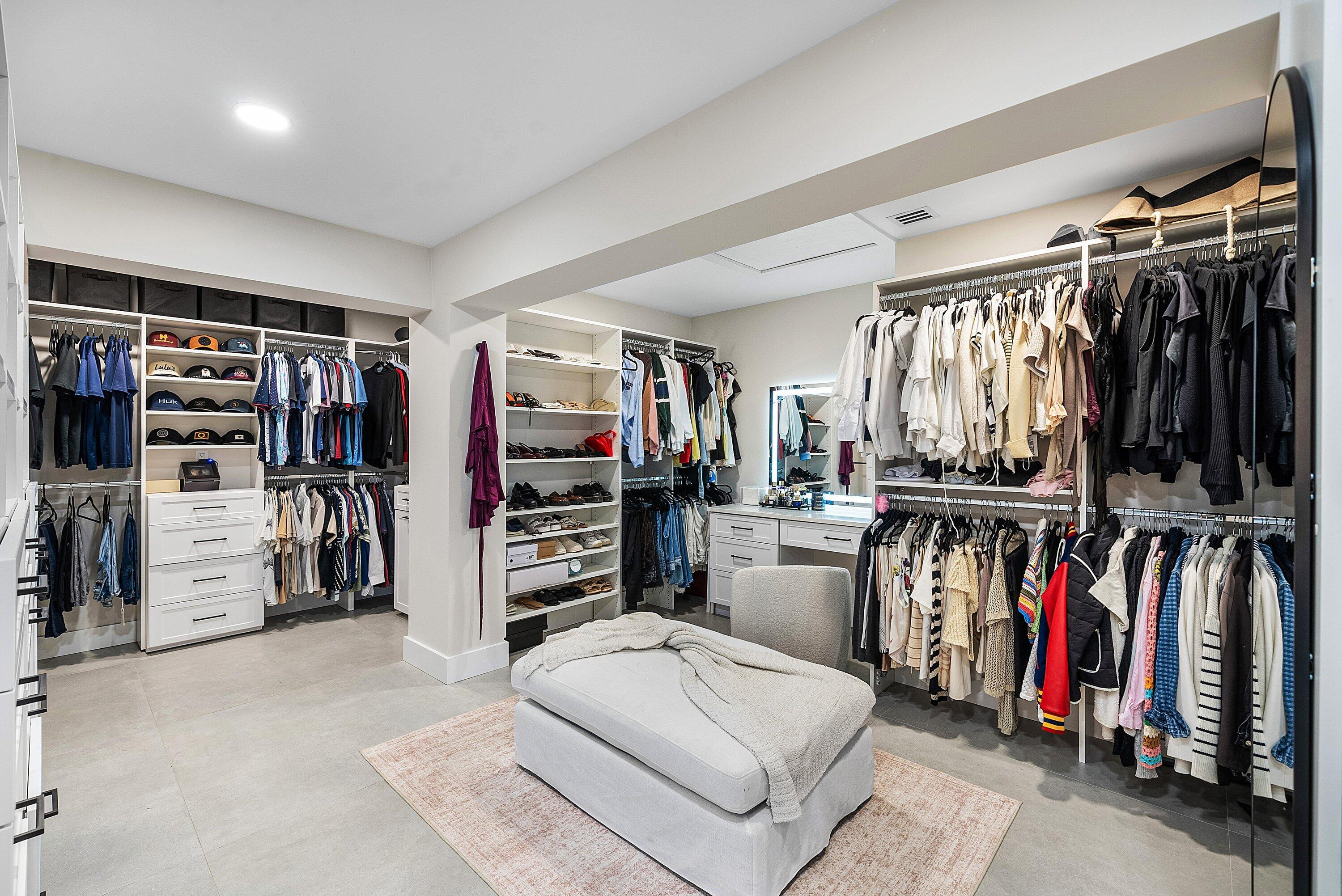 926 SW 35th Court