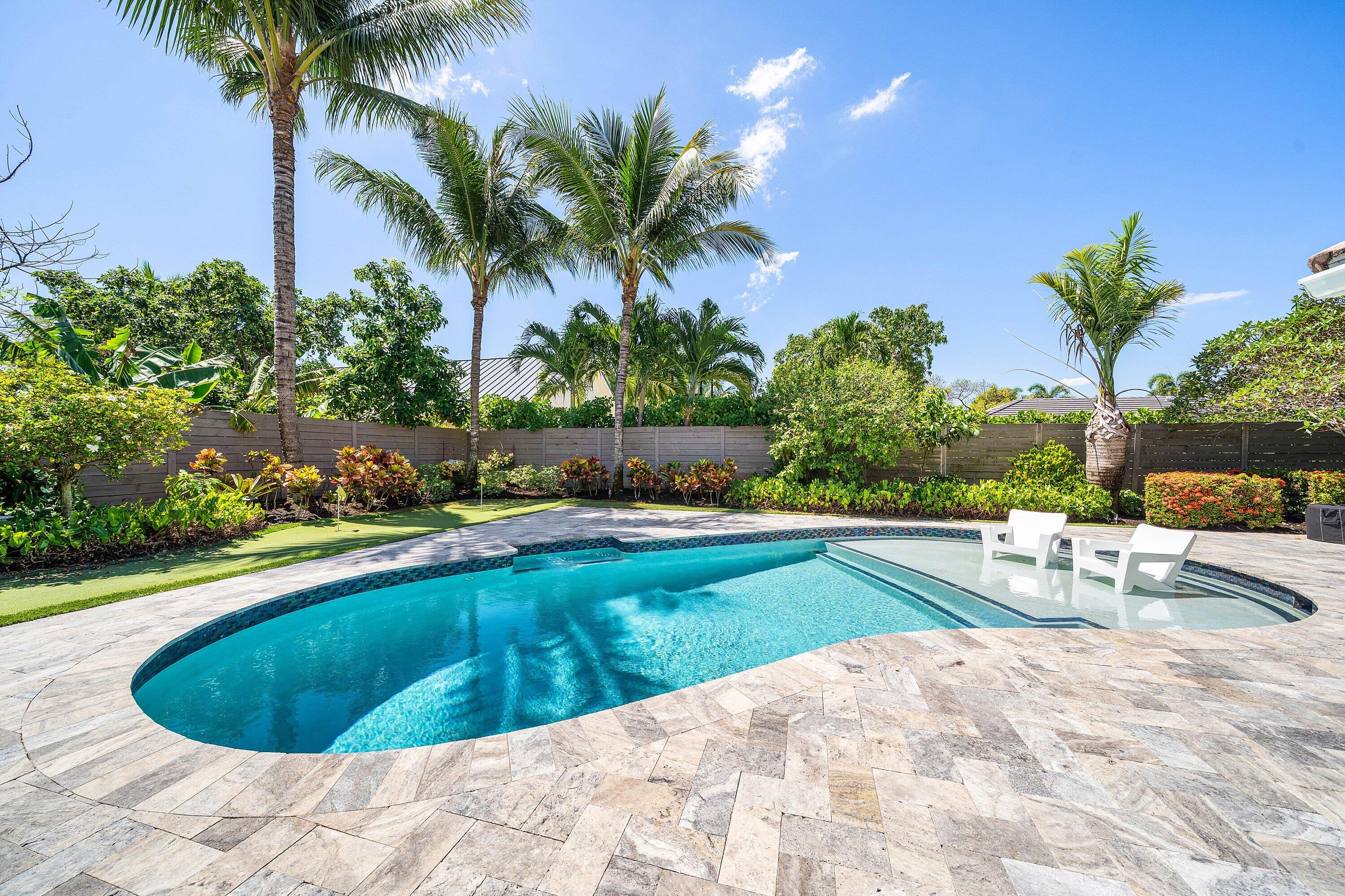 916 SW 37th Court