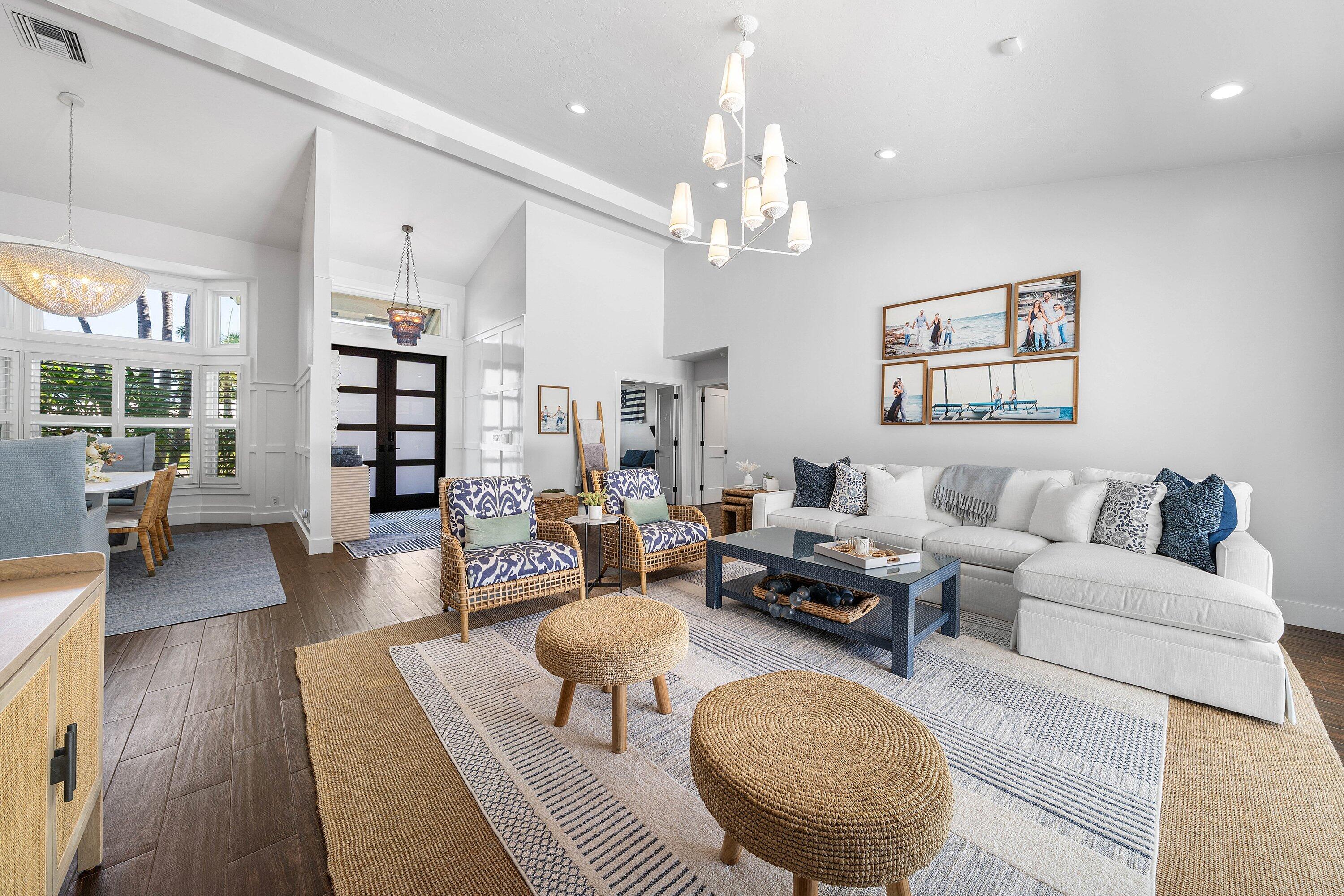 916 SW 37th Court