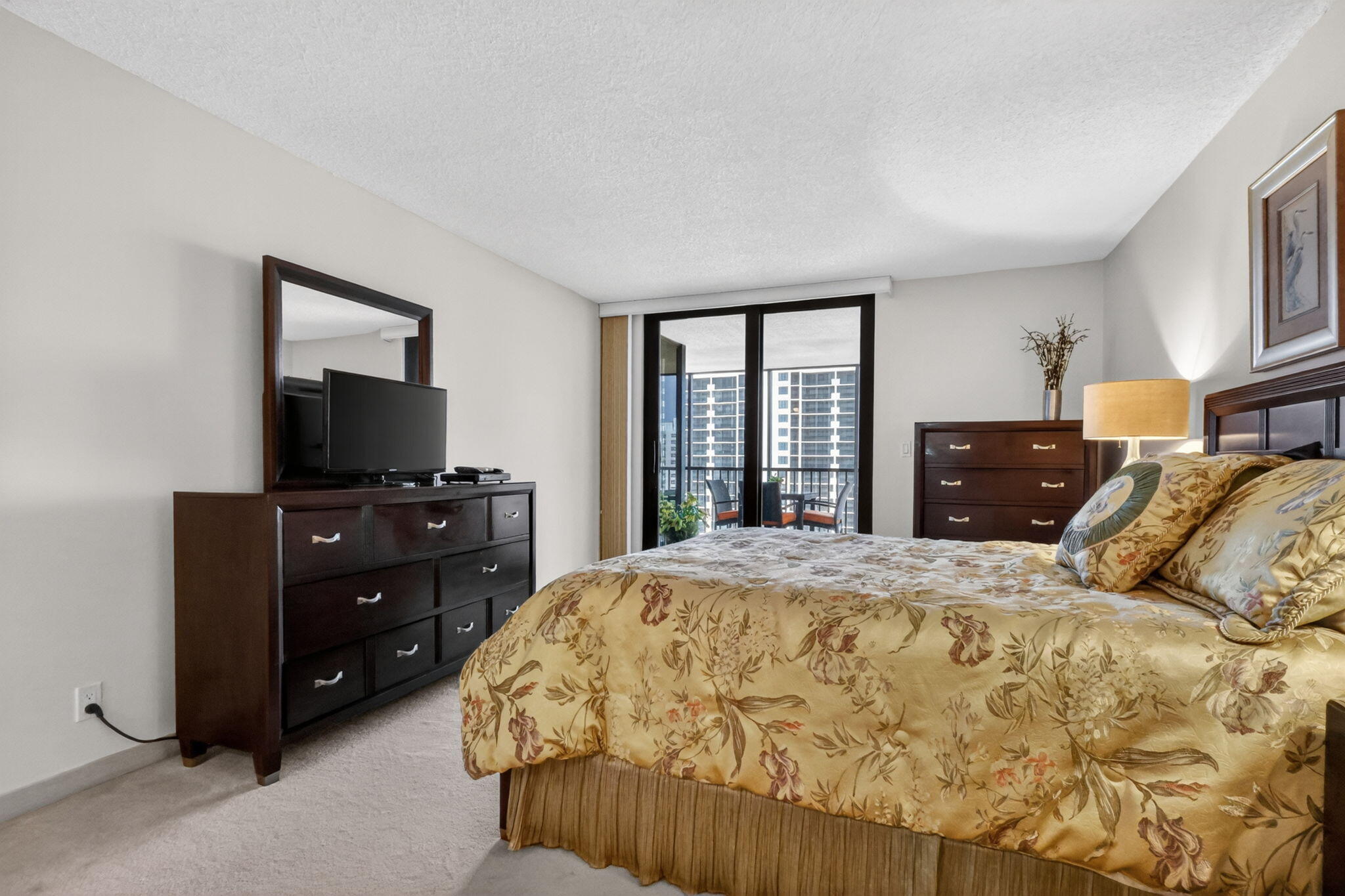 3420 S Ocean Boulevard 9r