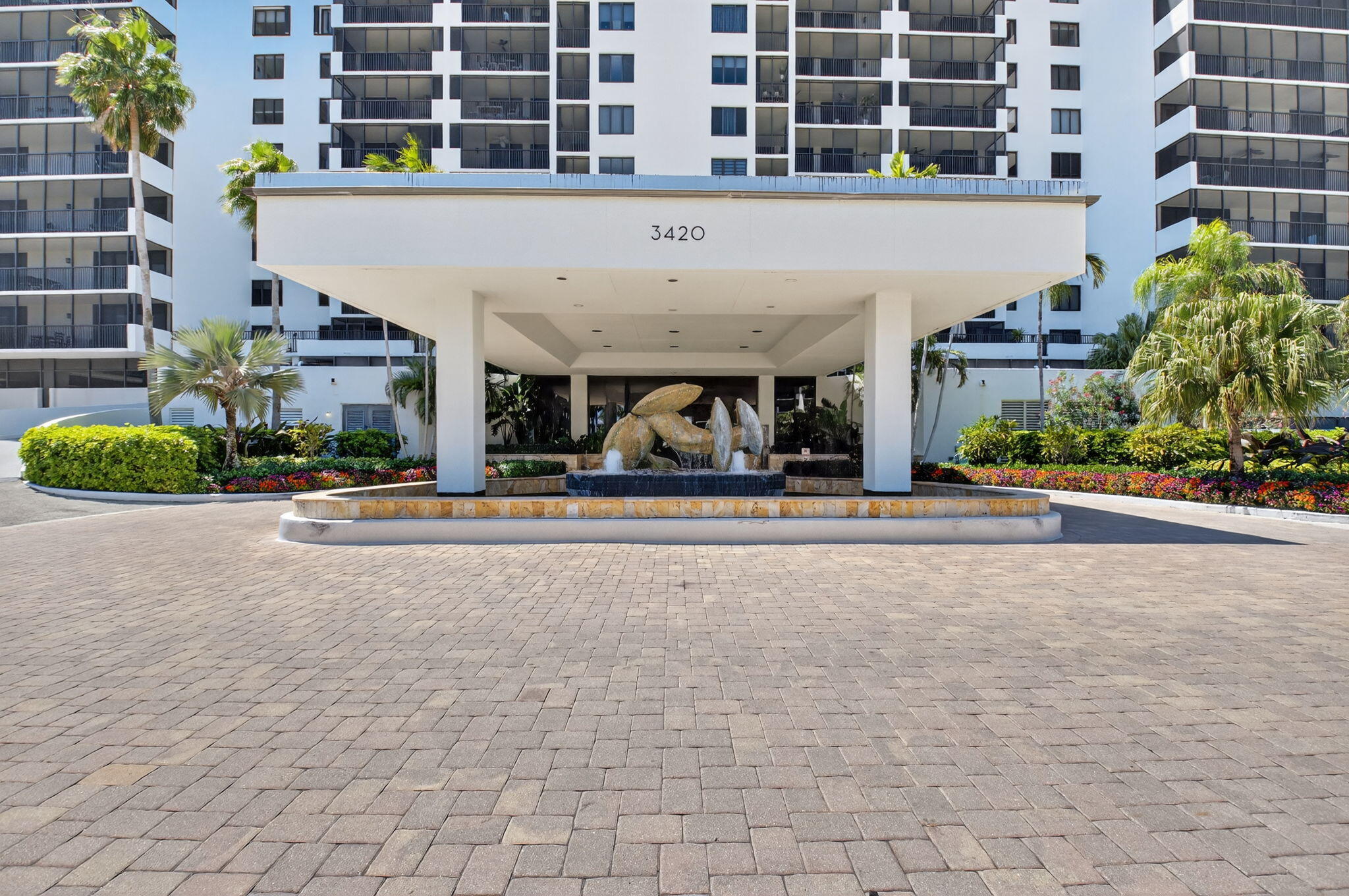 3420 S Ocean Boulevard 9r