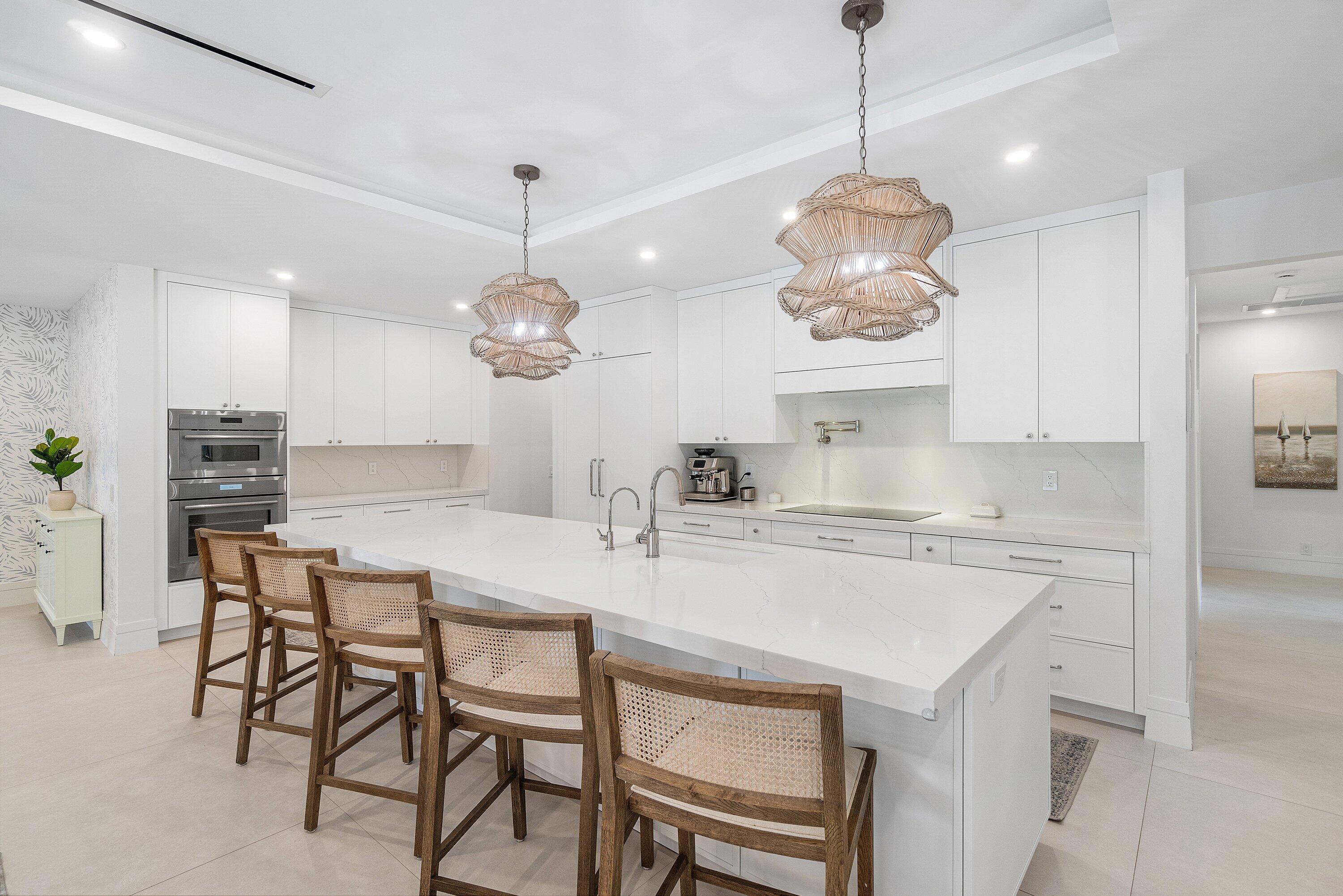 917 SW 36th Court