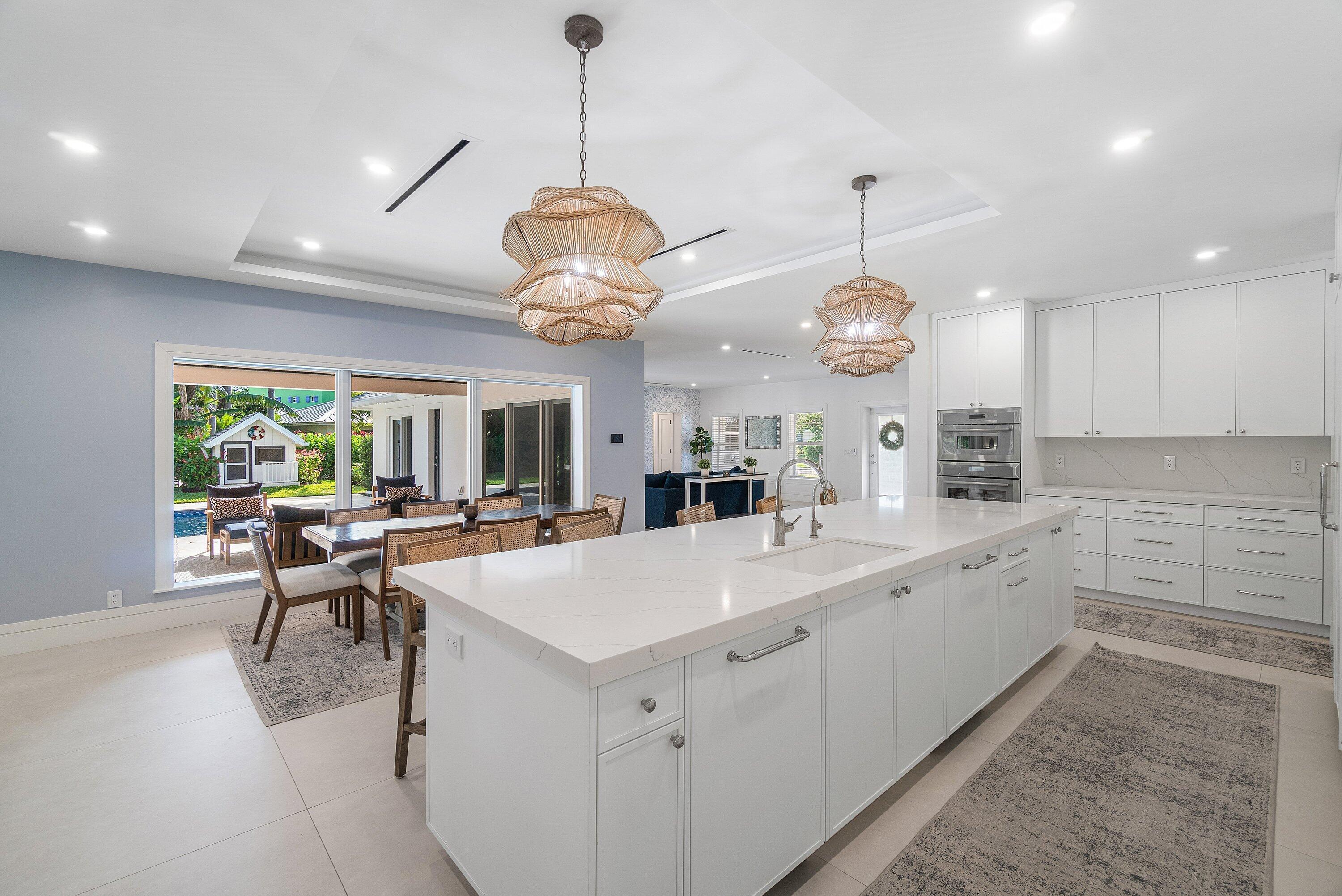 917 SW 36th Court