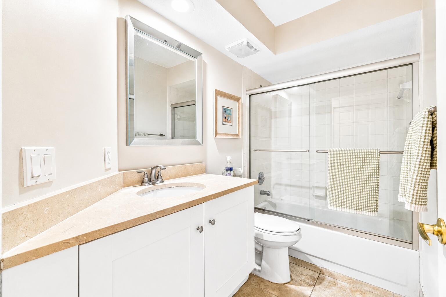 17061 Emile Street 5