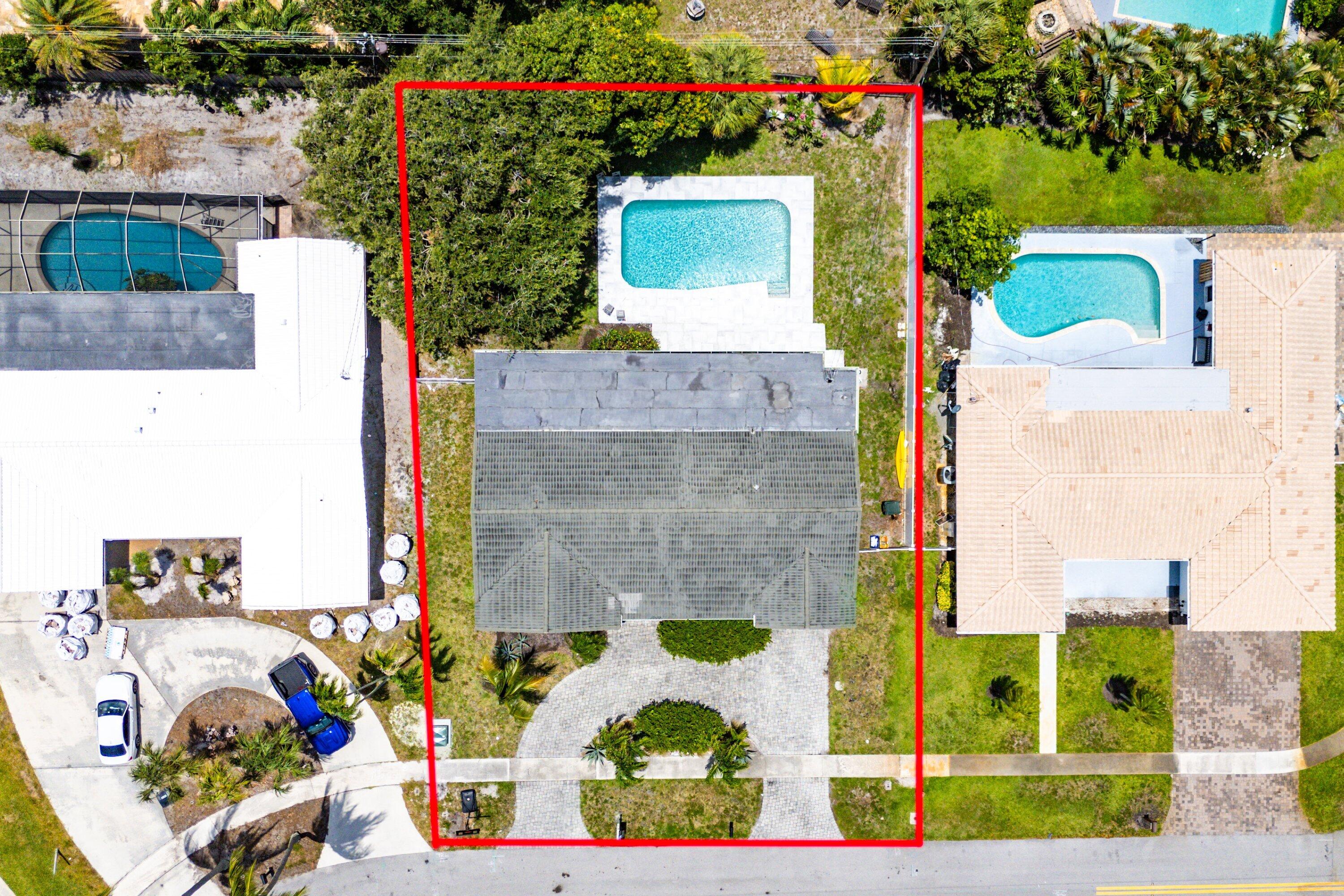 581 NW 13th Drive