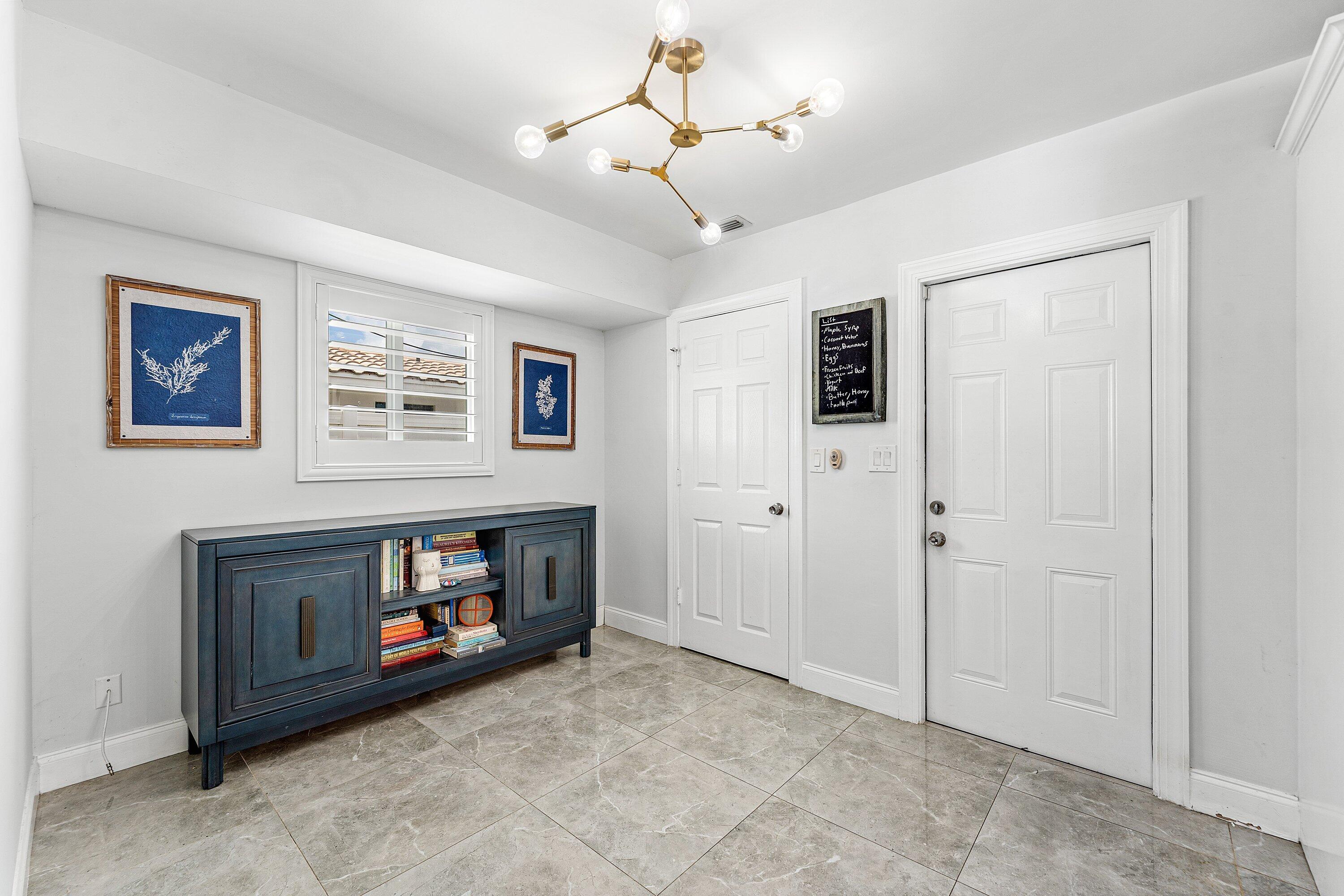 581 NW 13th Drive