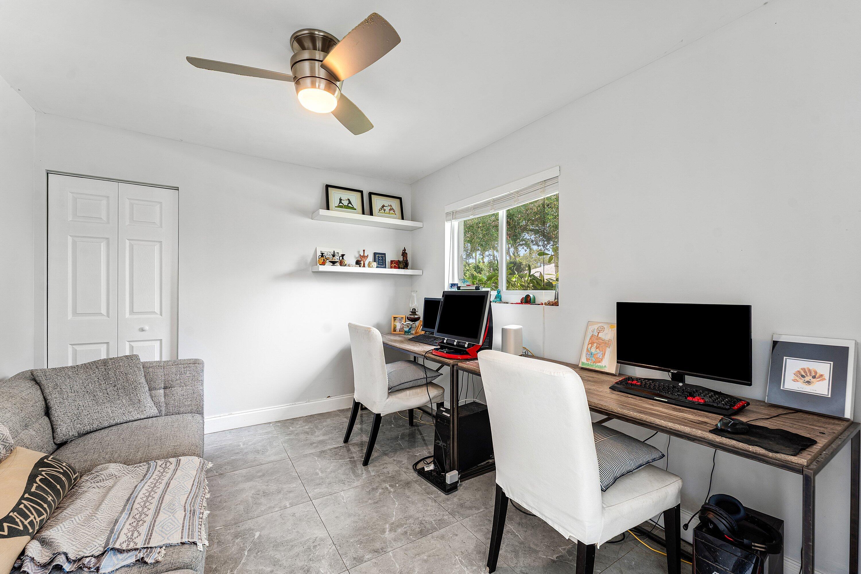 581 NW 13th Drive