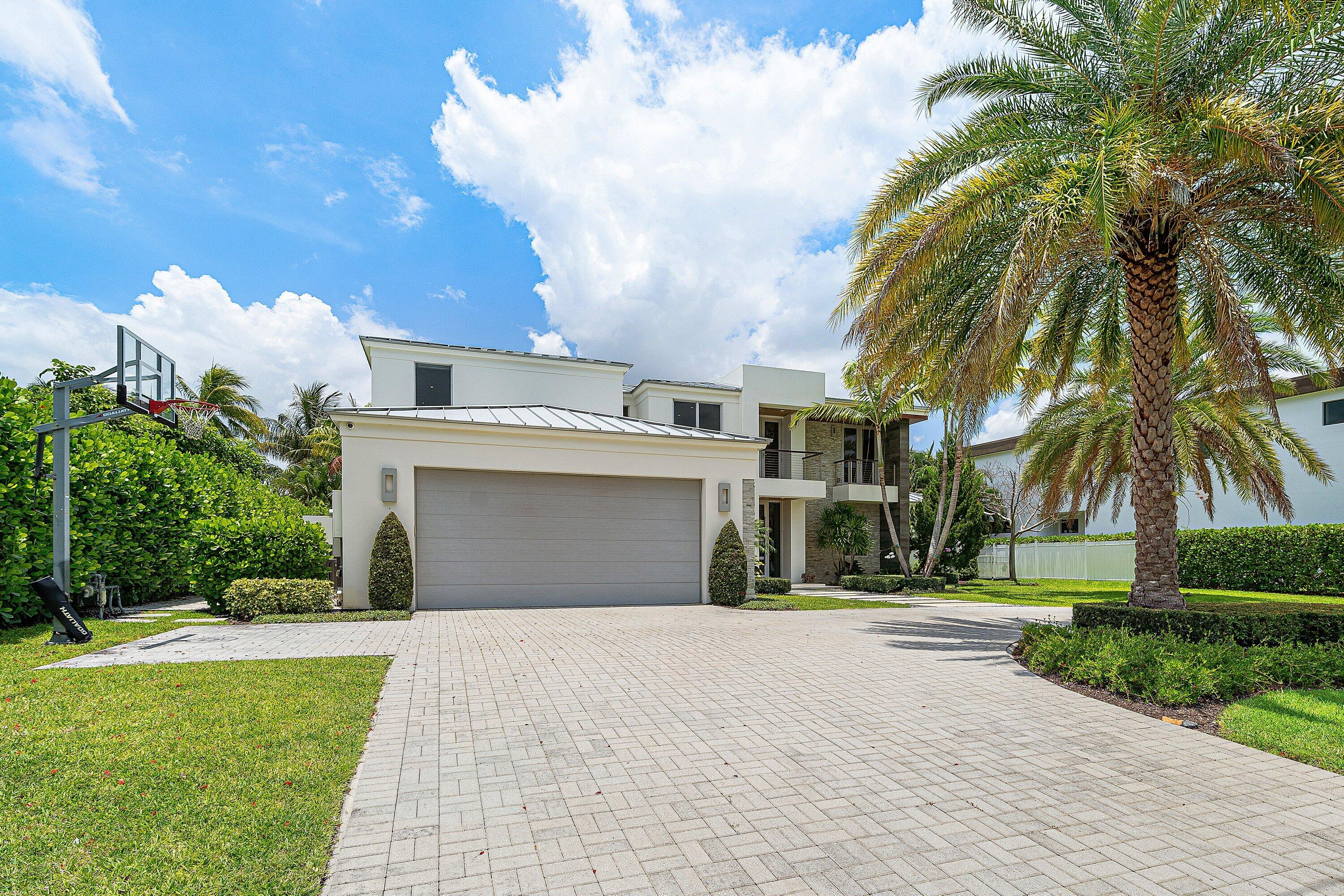 1508 Lake Drive