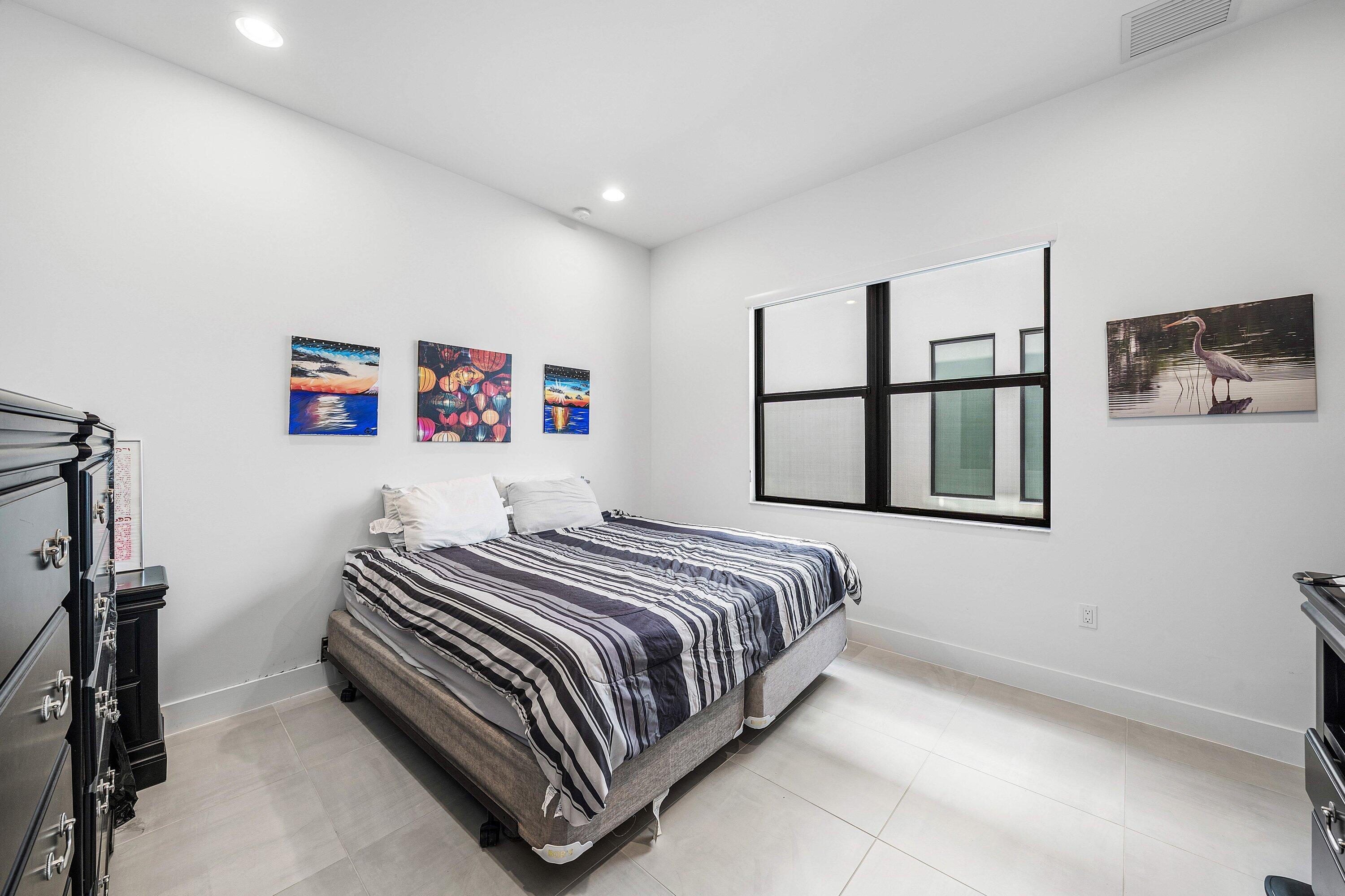 8381 Fishers Island Way