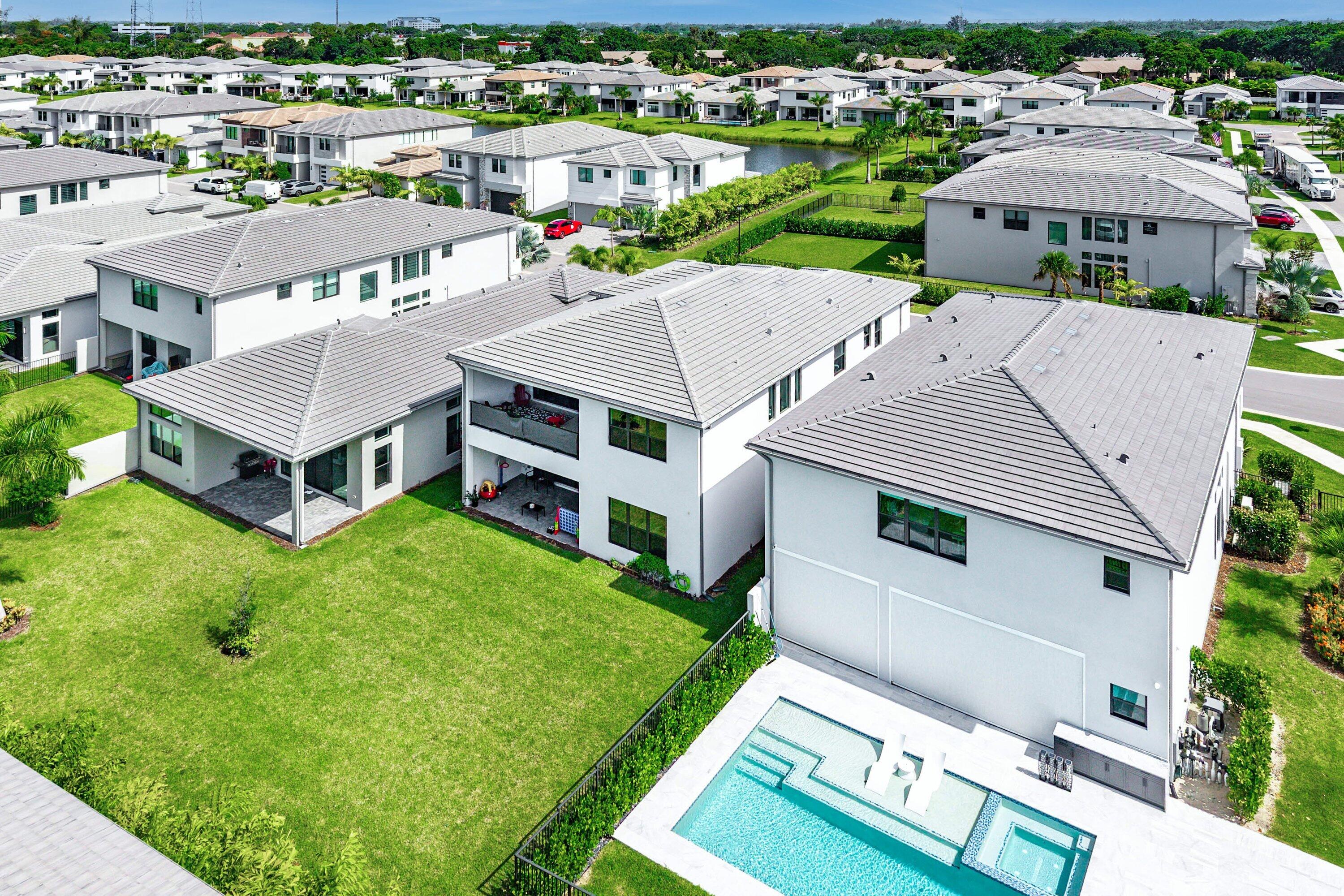 8381 Fishers Island Way