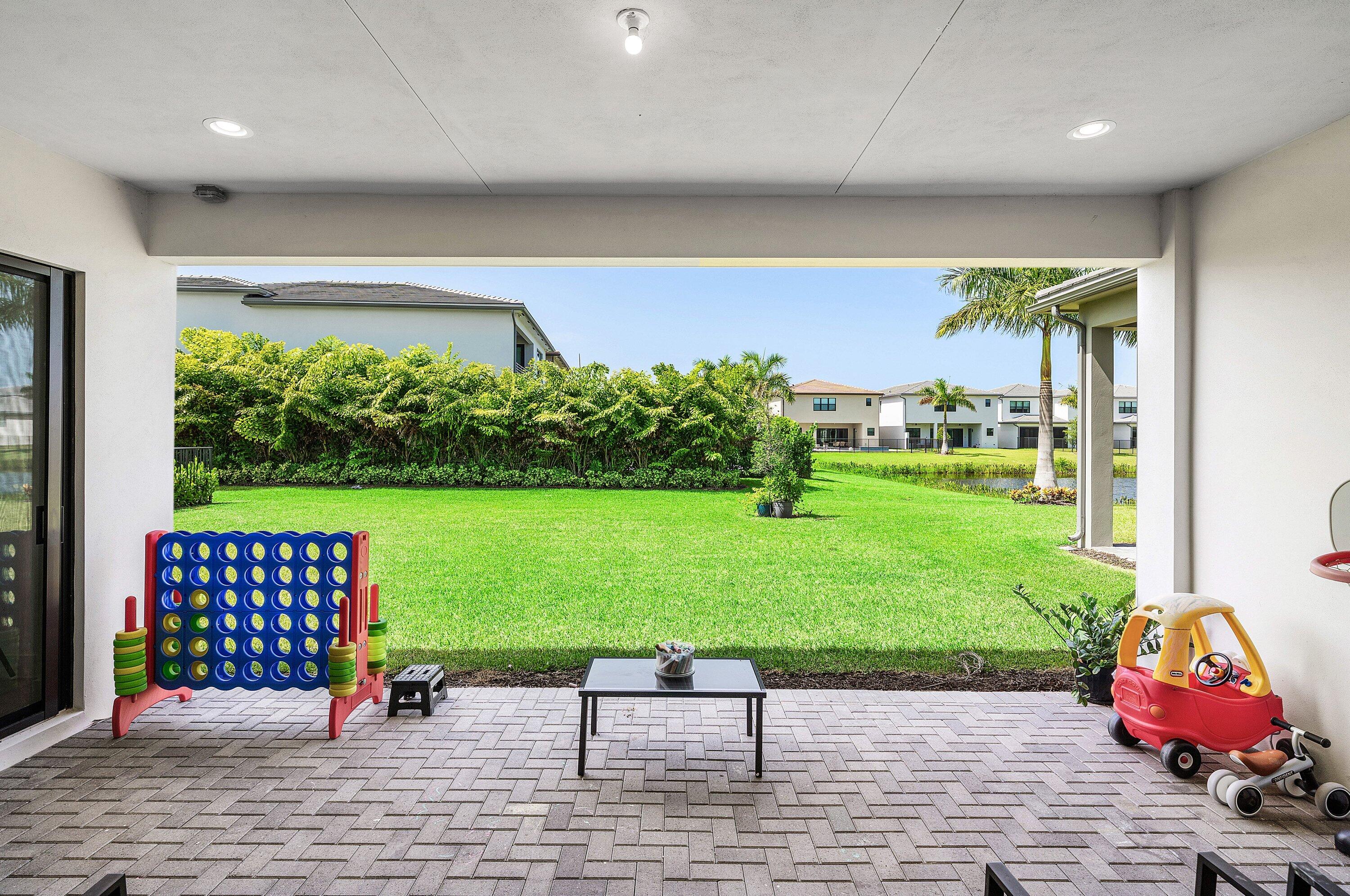 8381 Fishers Island Way