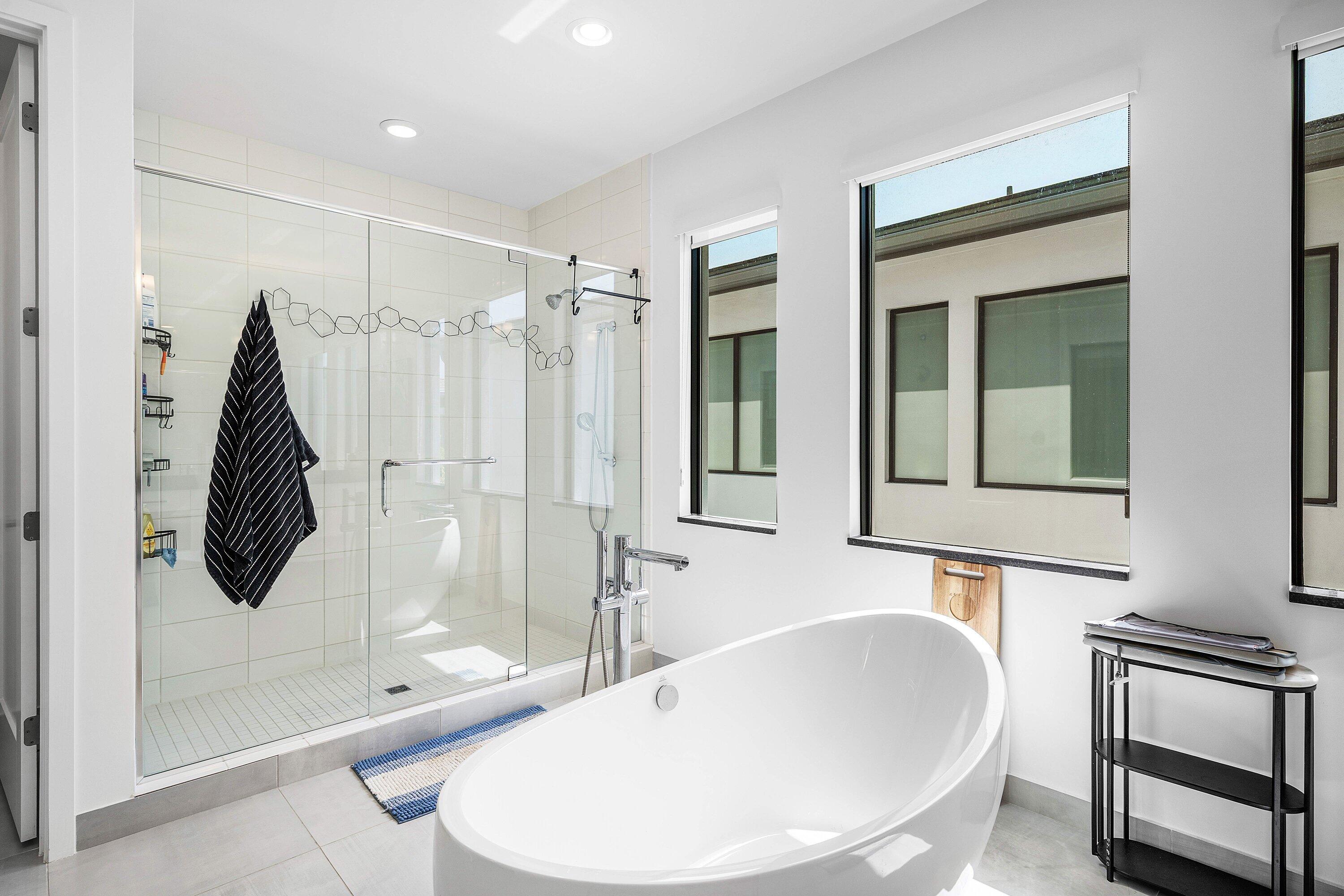8381 Fishers Island Way