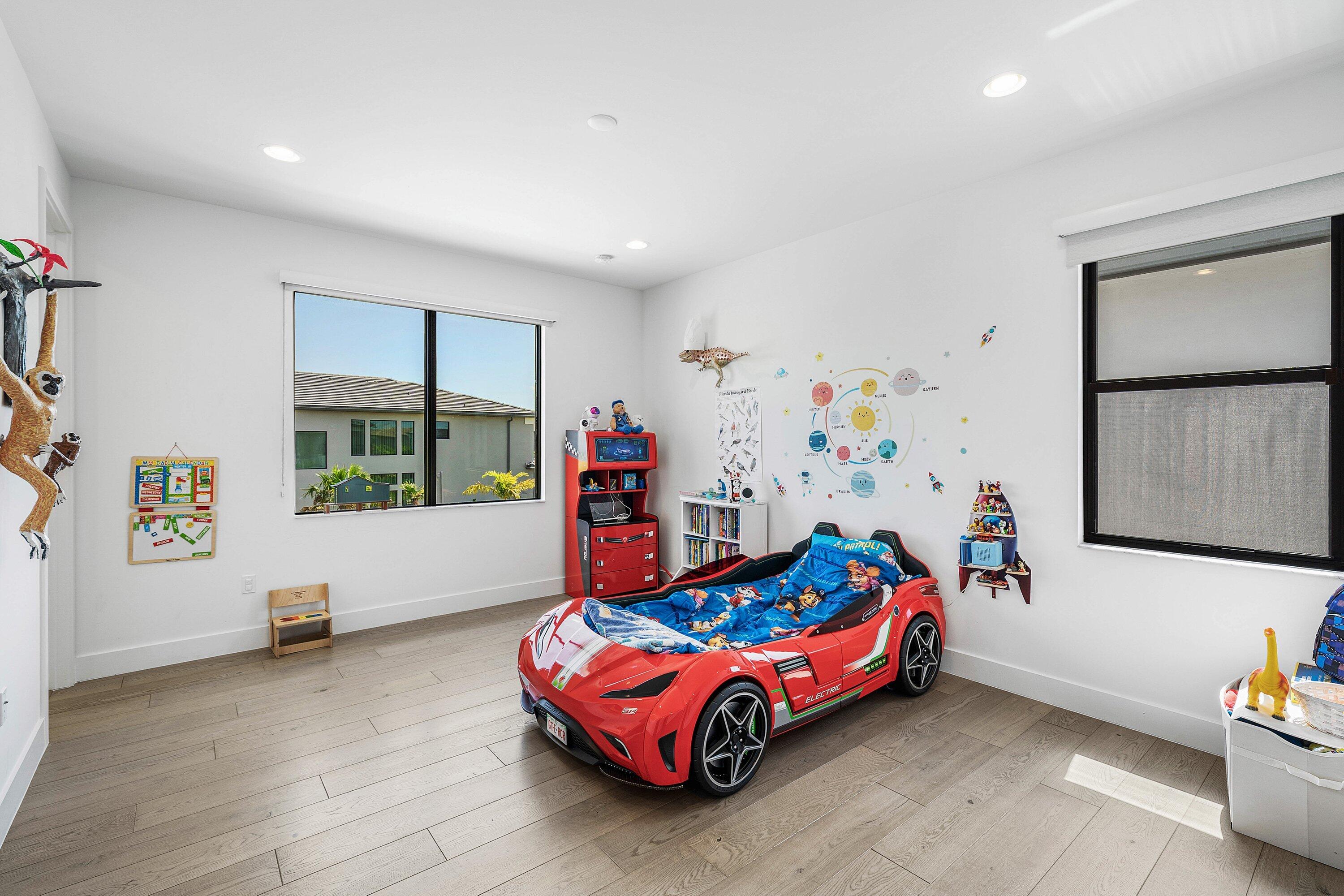 8381 Fishers Island Way