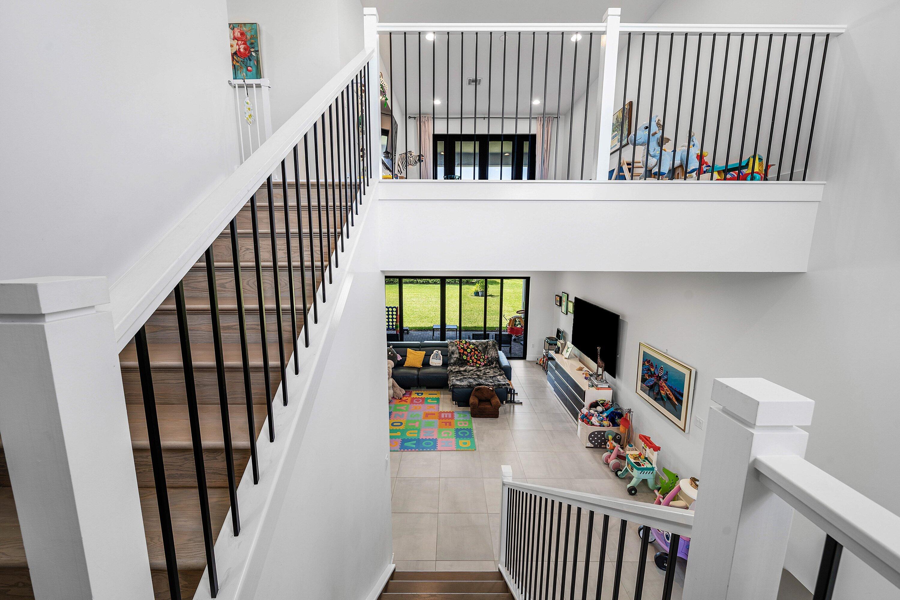 8381 Fishers Island Way