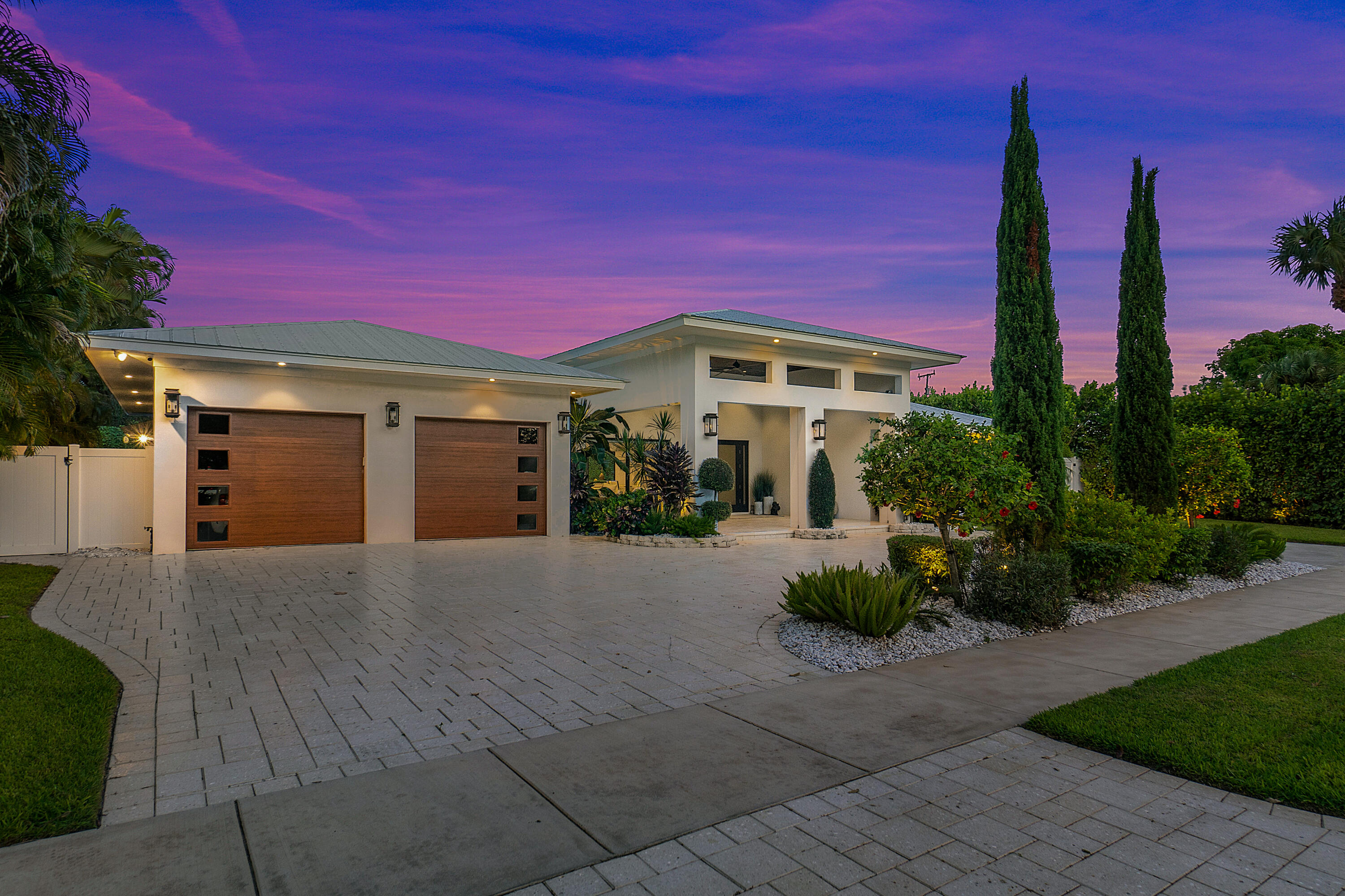 1117 Lake Drive