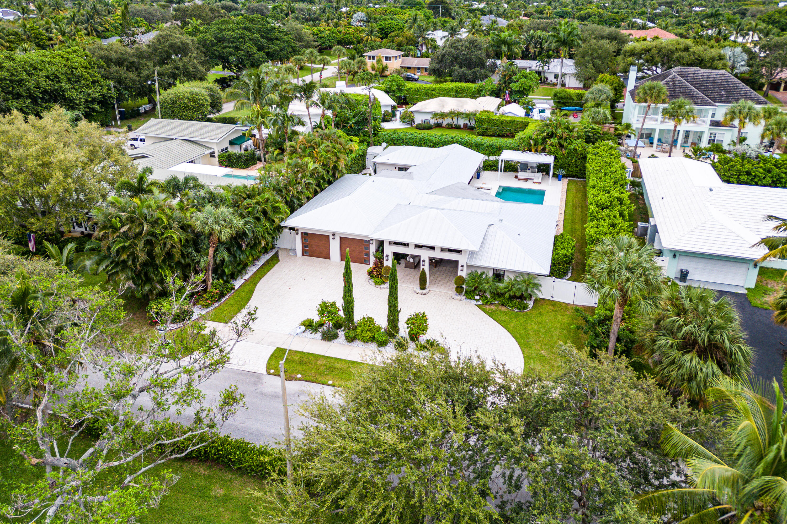 1117 Lake Drive