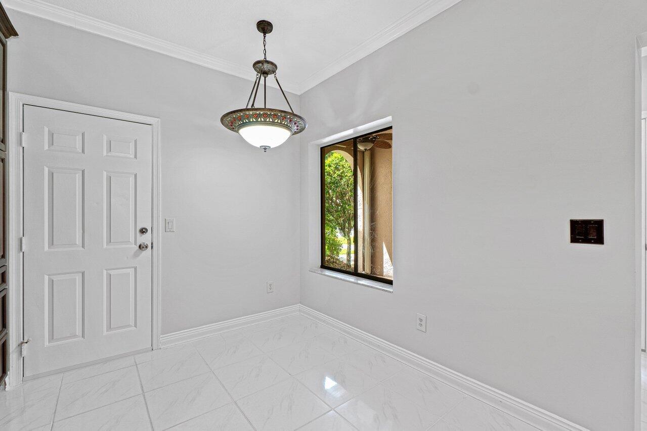 6366 Longboat Lane 105
