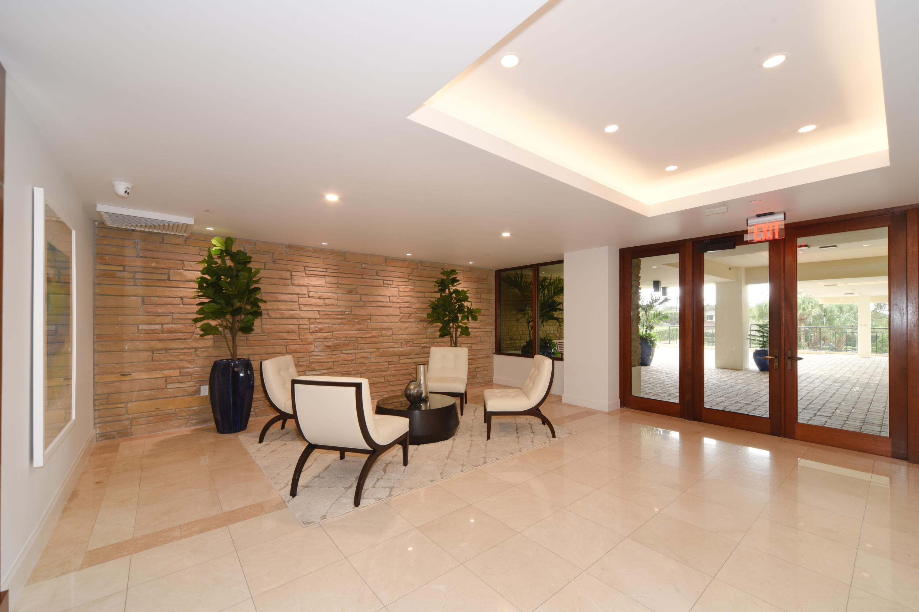 3009 S Ocean Boulevard 902