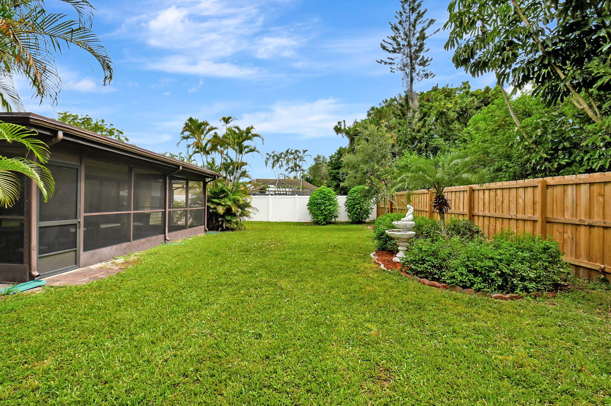 9311 Longmeadow Circle