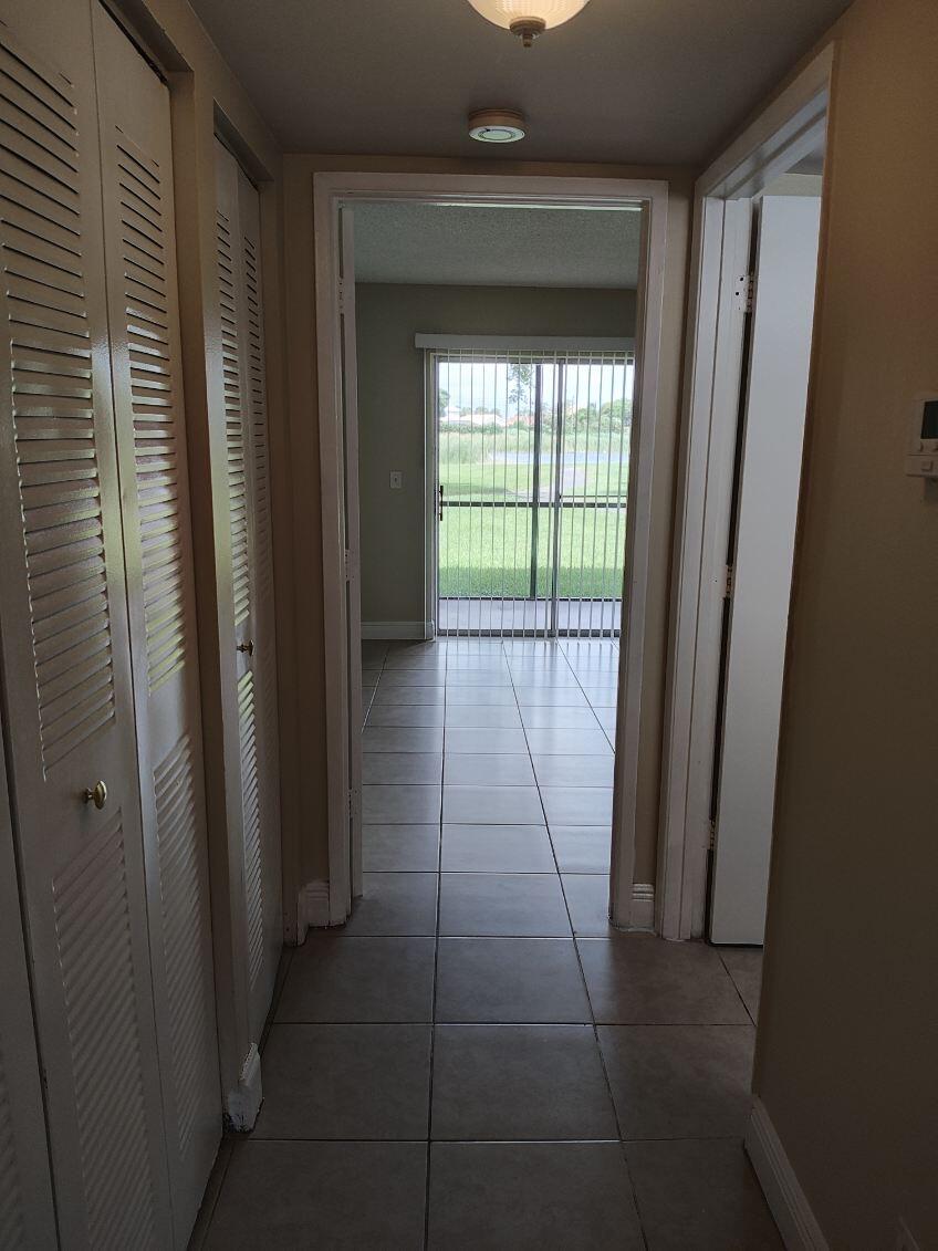 1617 Meadows Circle Circle W 1617