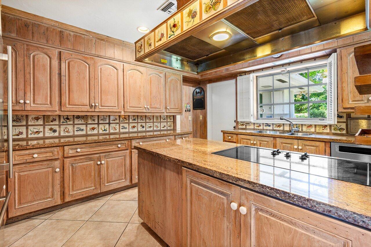 3525 Polo Drive