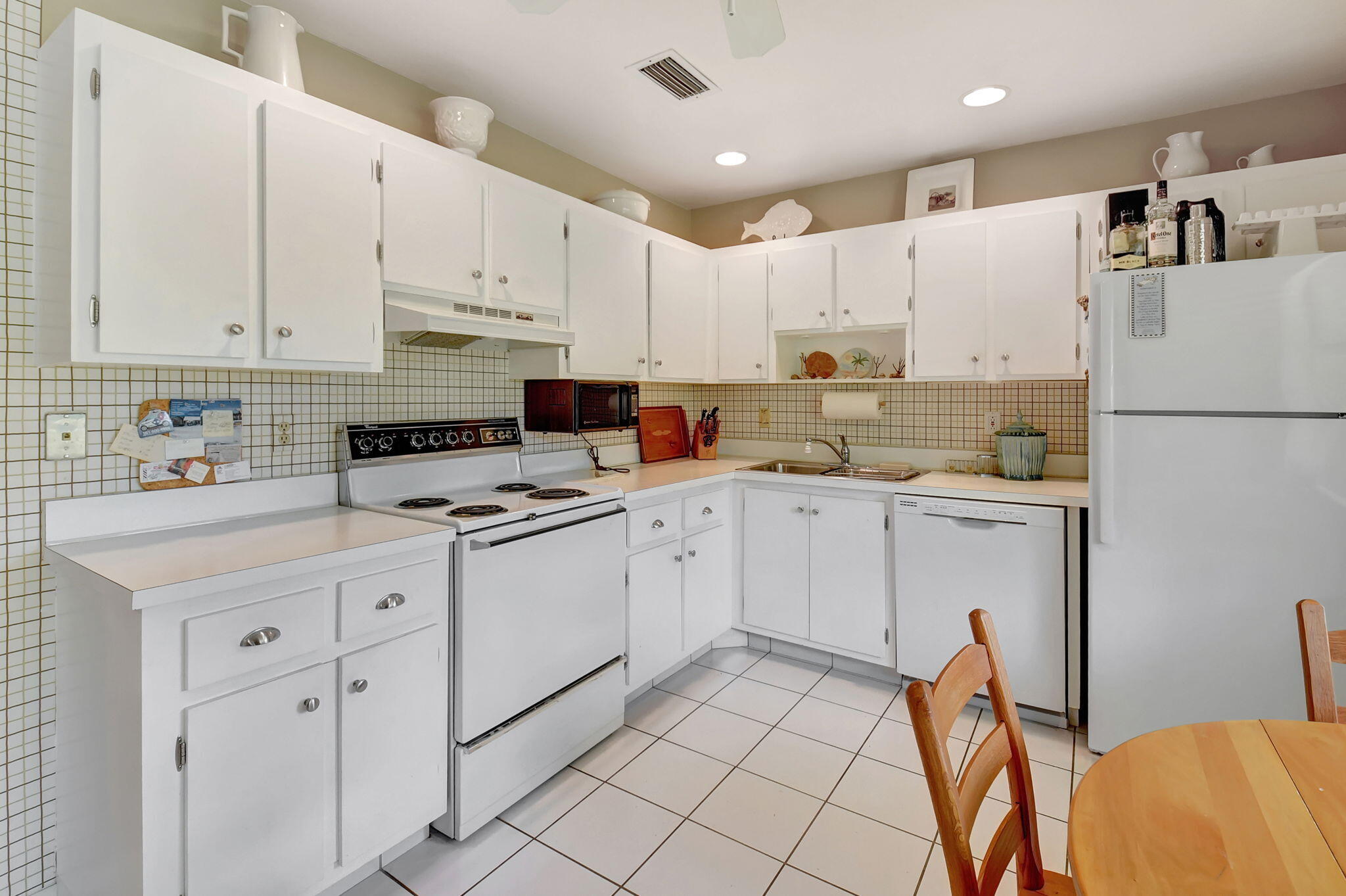 1522 Palmland Drive, 1522