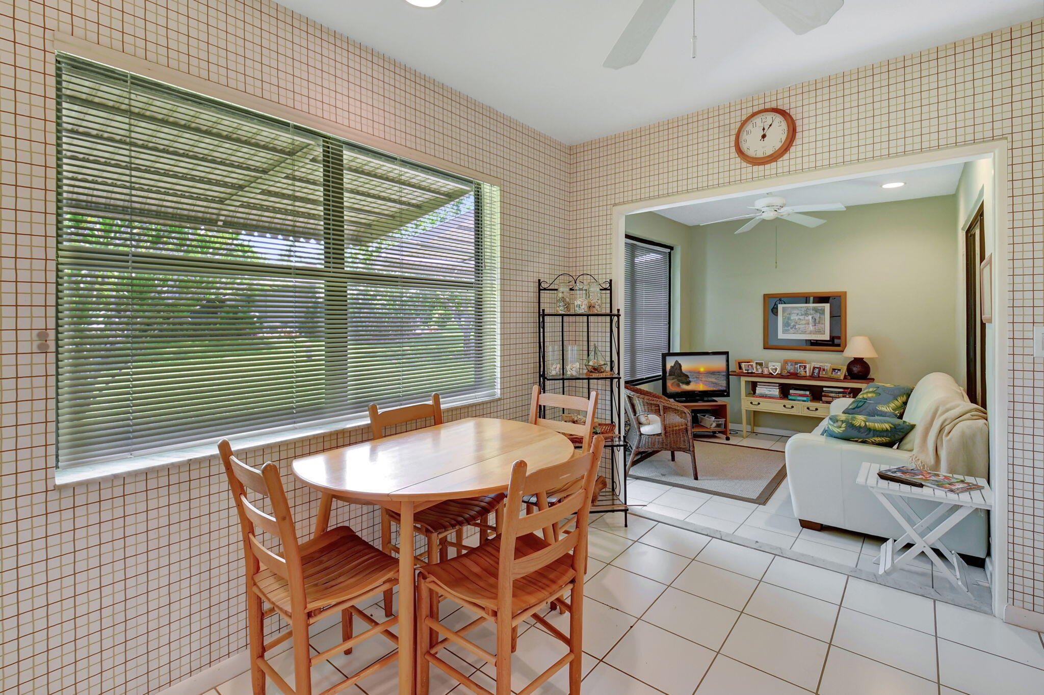1522 Palmland Drive, 1522