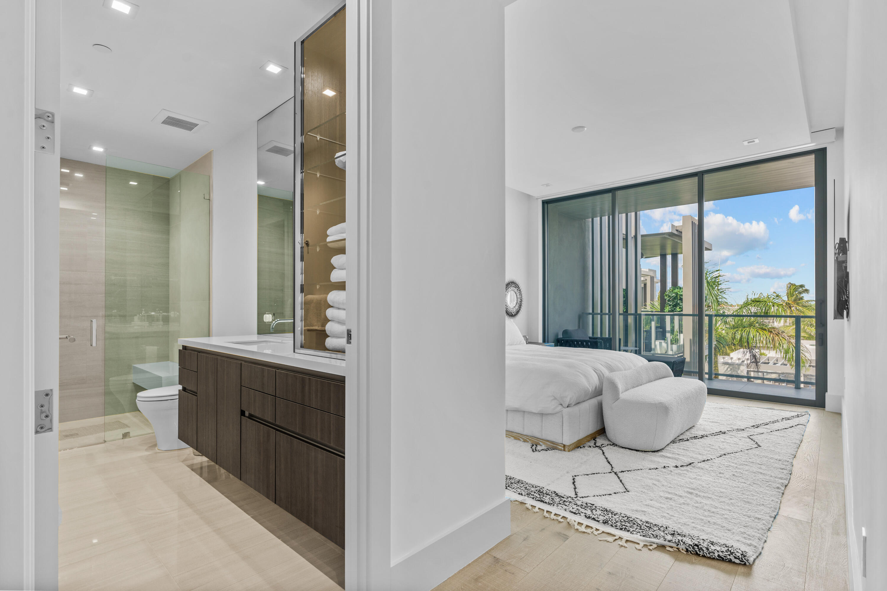 1901 S Ocean Boulevard, 19