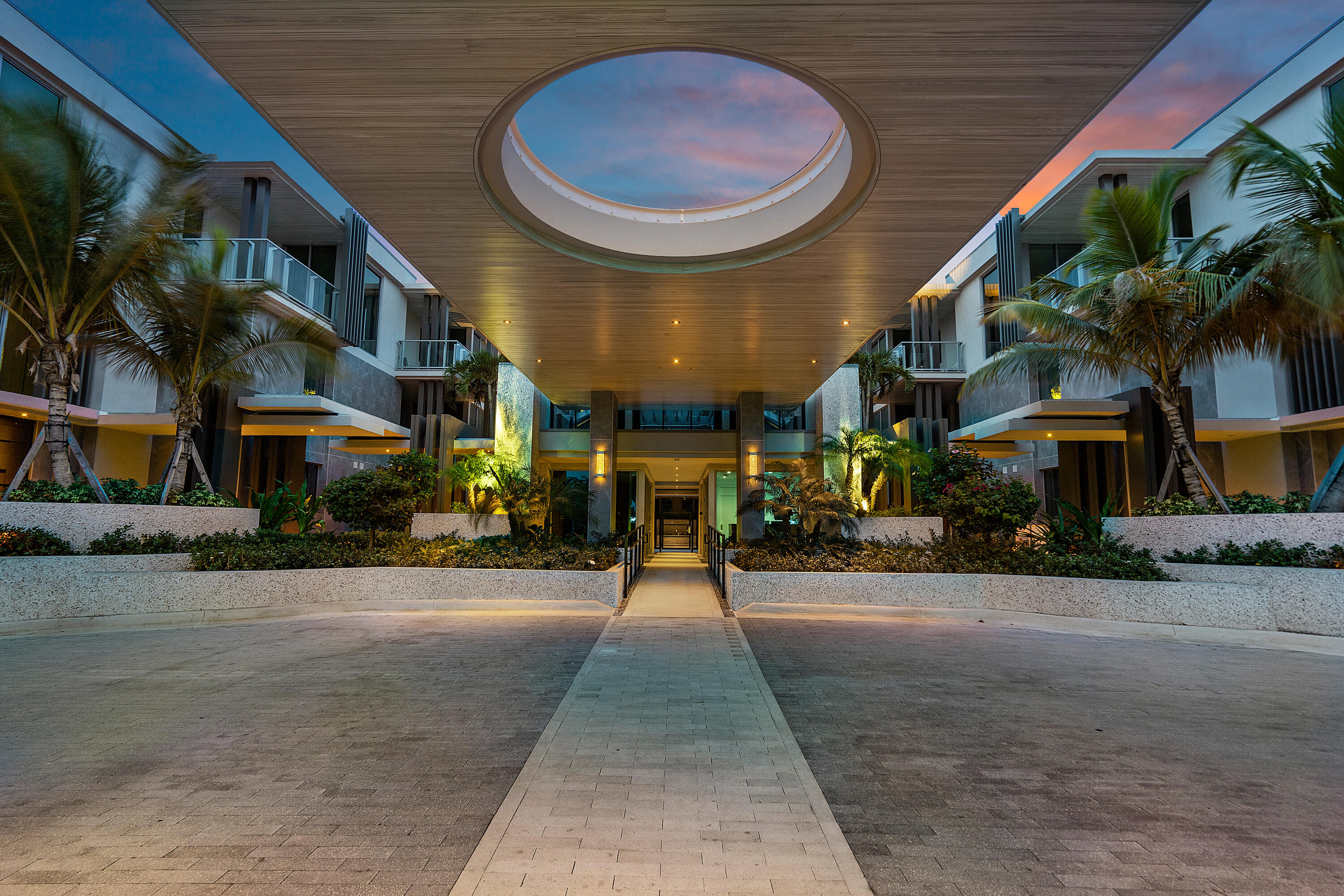 1901 S Ocean Boulevard, 19