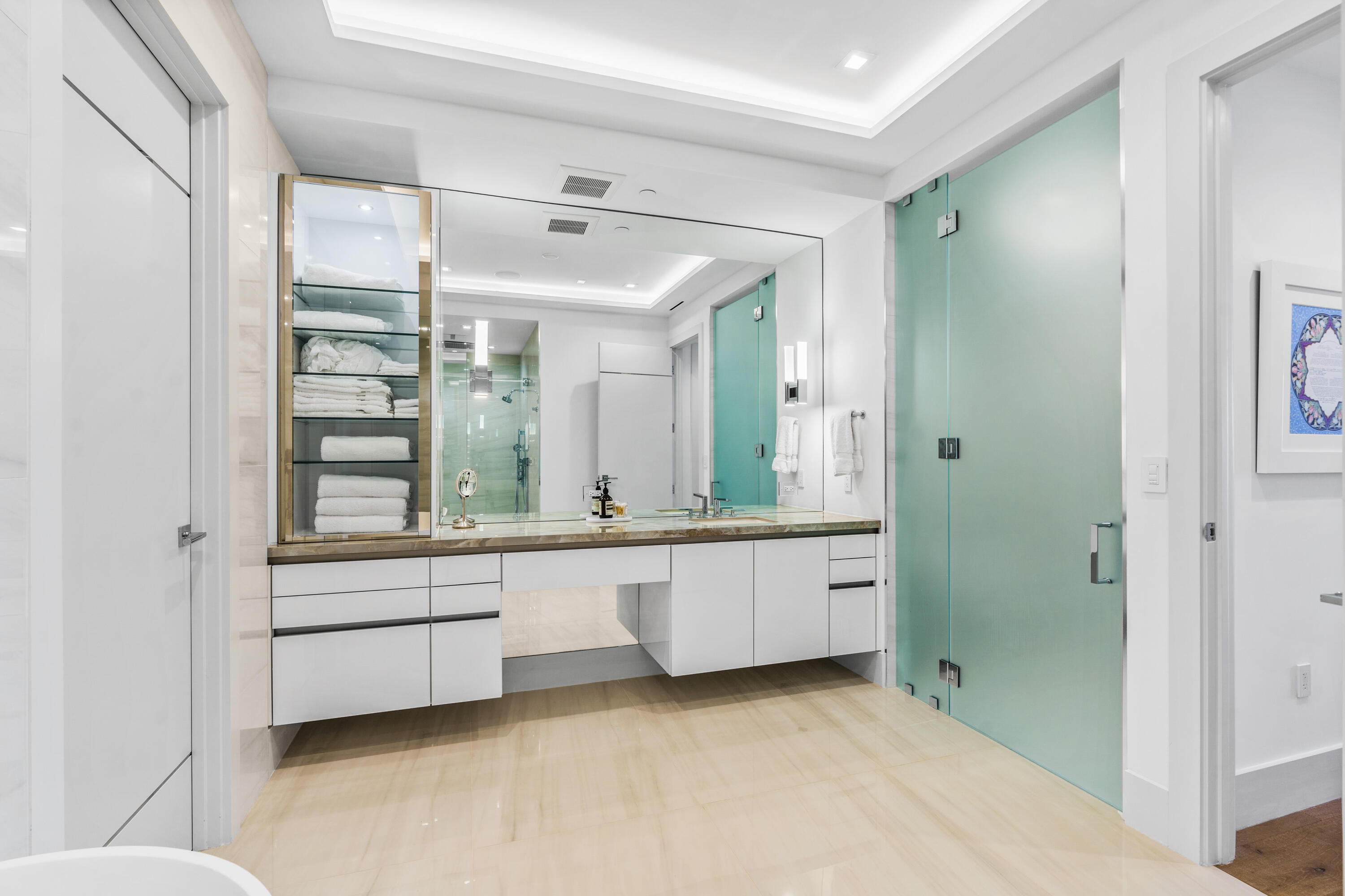 1901 S Ocean Boulevard, 19