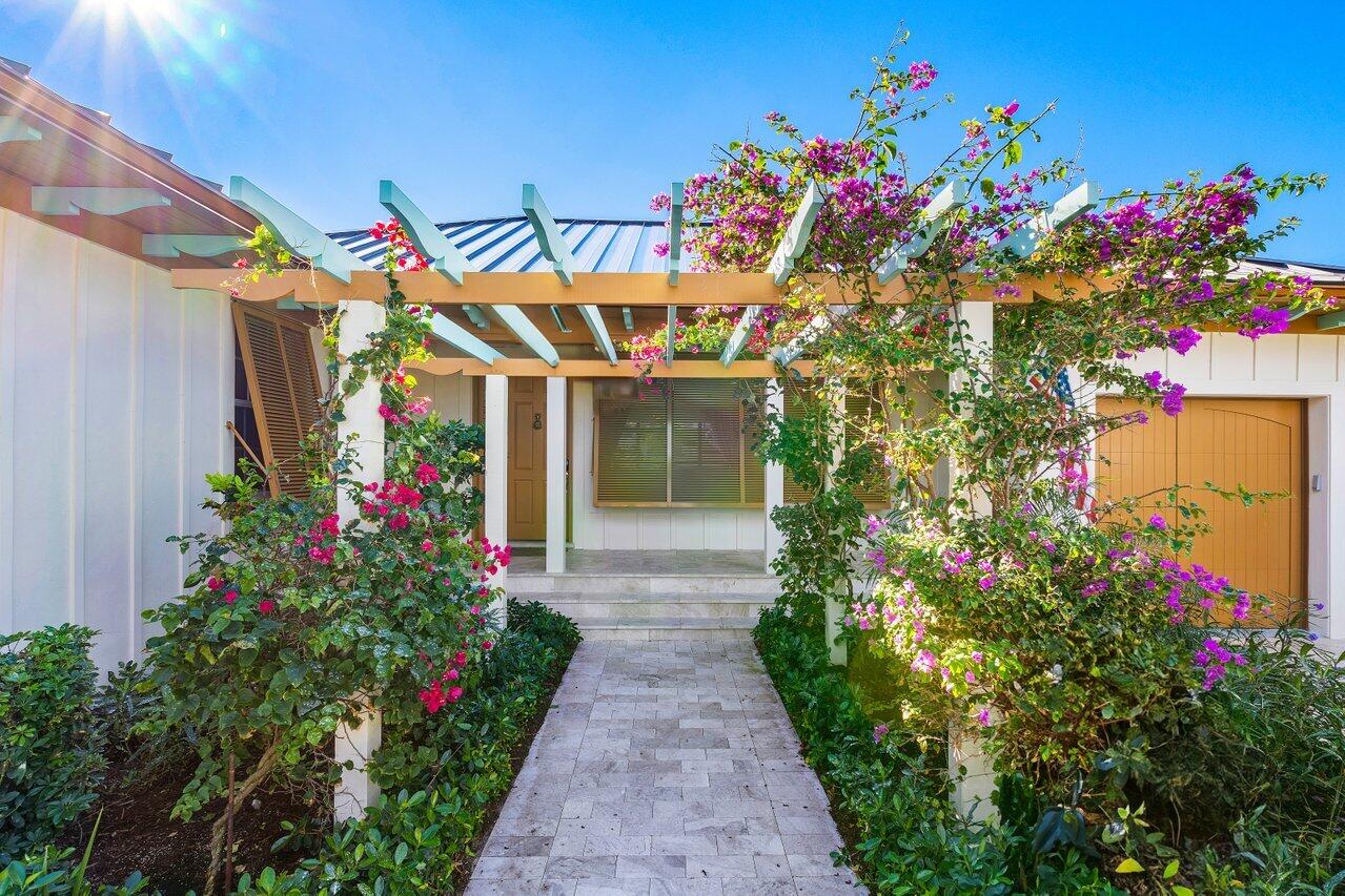 1018 White Drive