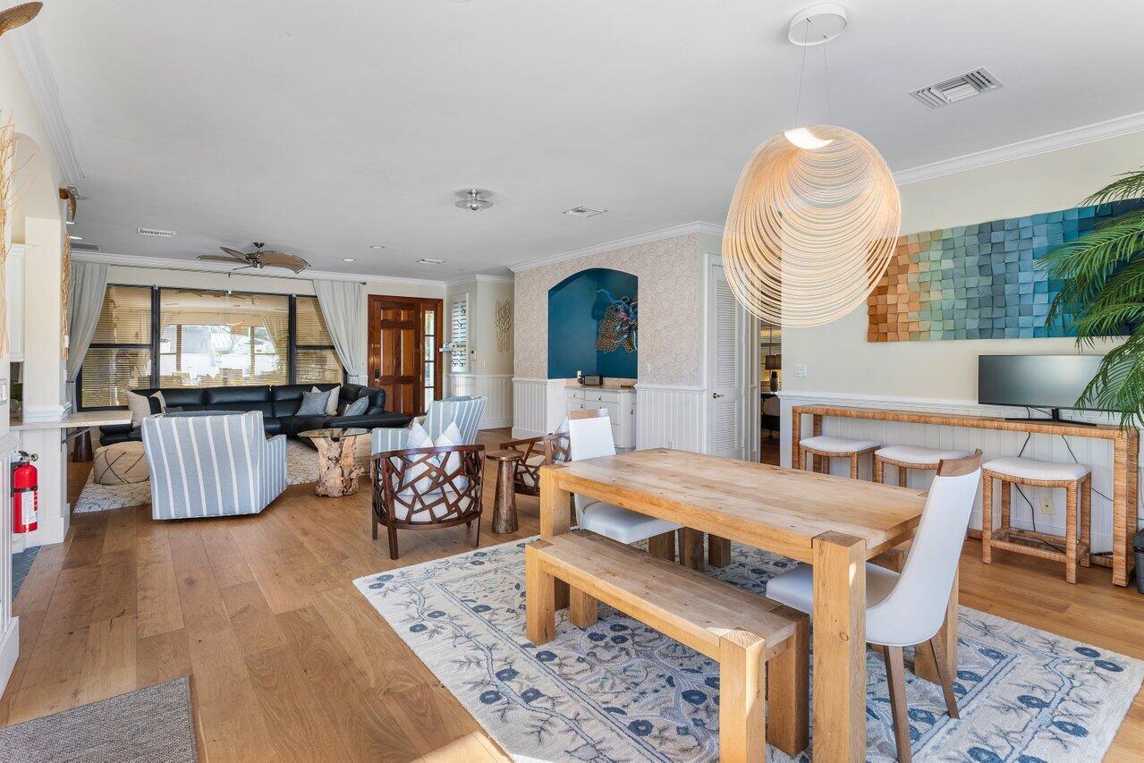 1018 White Drive