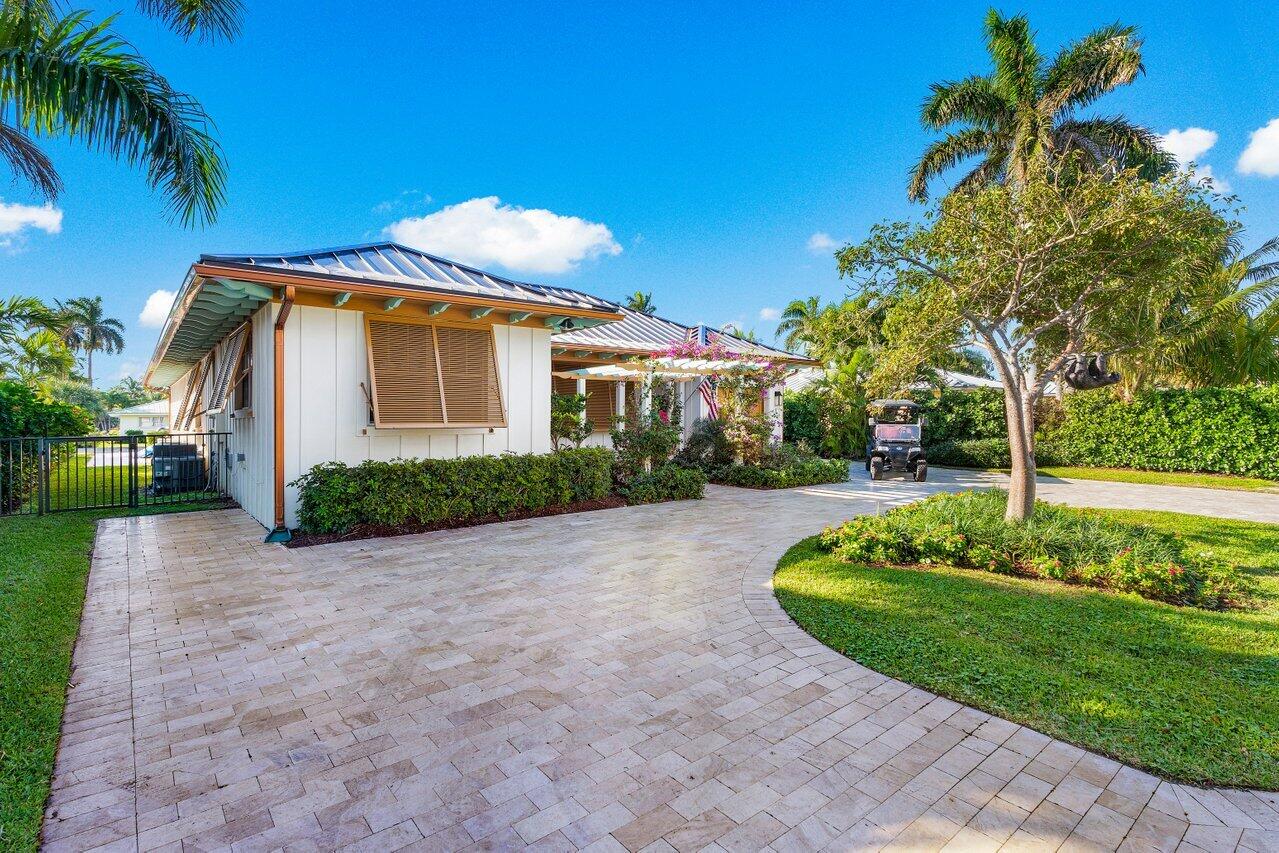 1018 White Drive