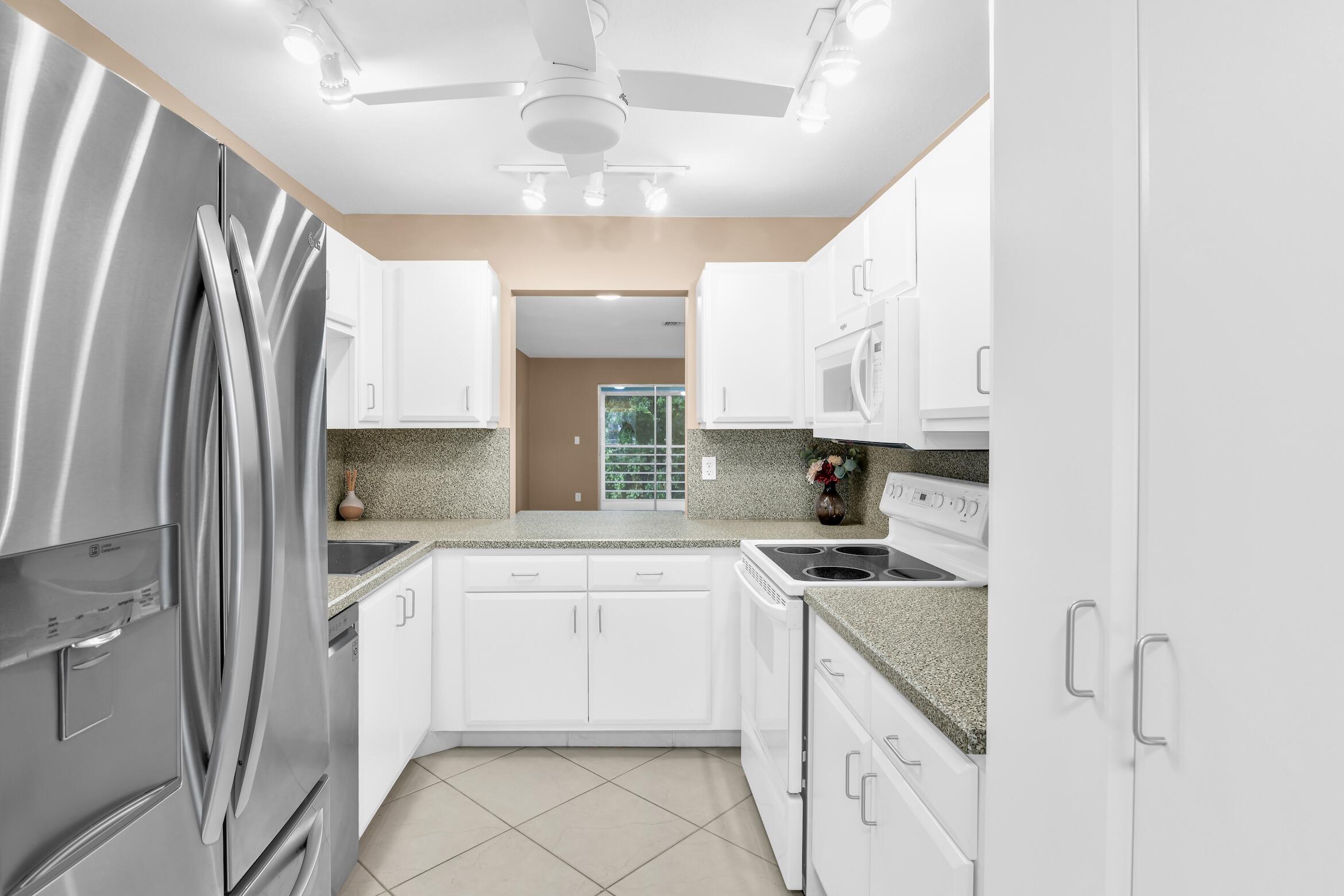 5217 Poppy Place 202