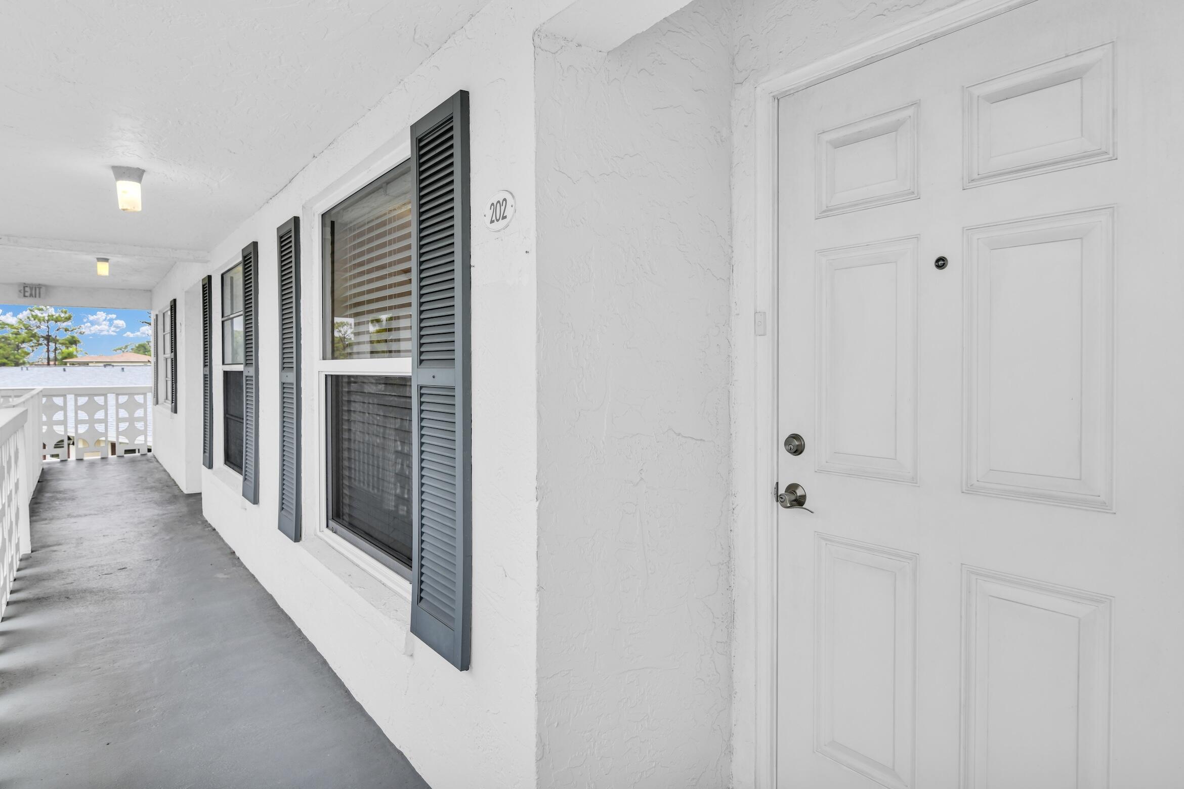 5217 Poppy Place 202